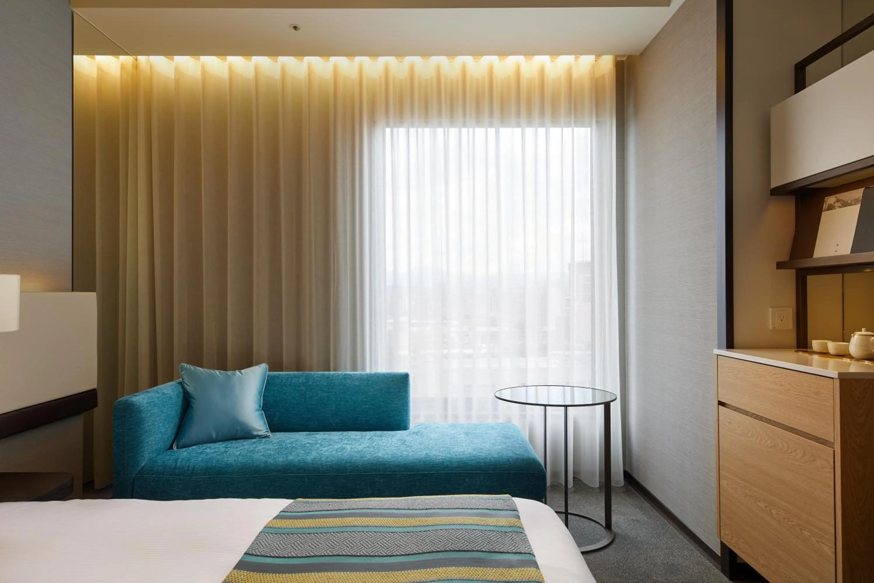 Photo of the whole room, Bed in MGH Mitsui Garden Hotel Taipei Zhongxiao