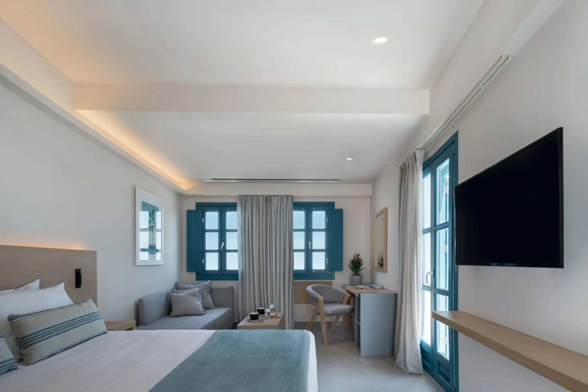 Bed in Aeifos Boutique Hotel