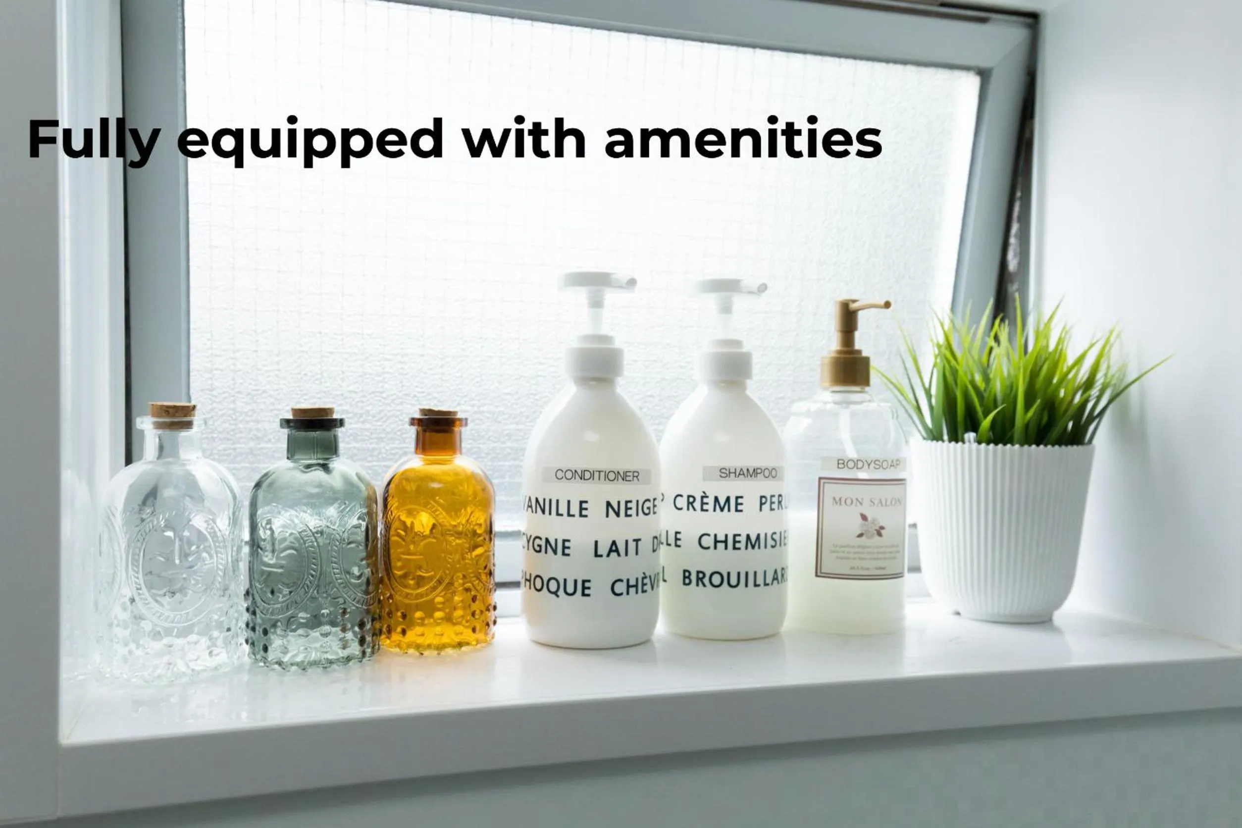 Shower in Nakano Apartment hotel