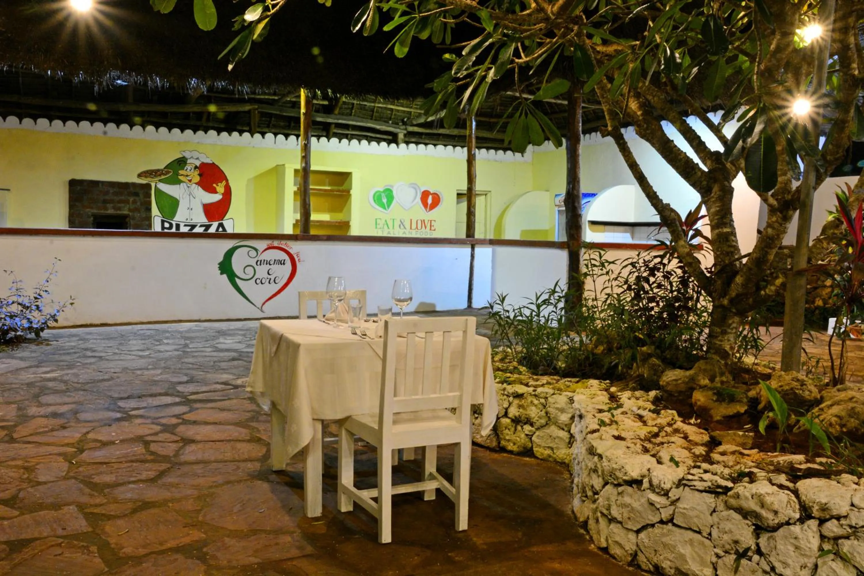 Restaurant/places to eat in VOI Kiwengwa Resort