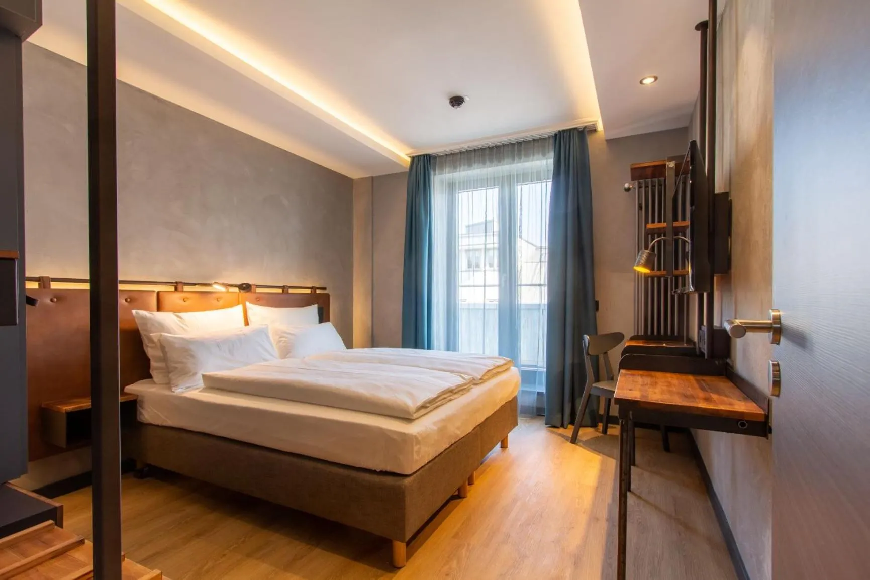 Bed in Unsöld's Factory Hotel