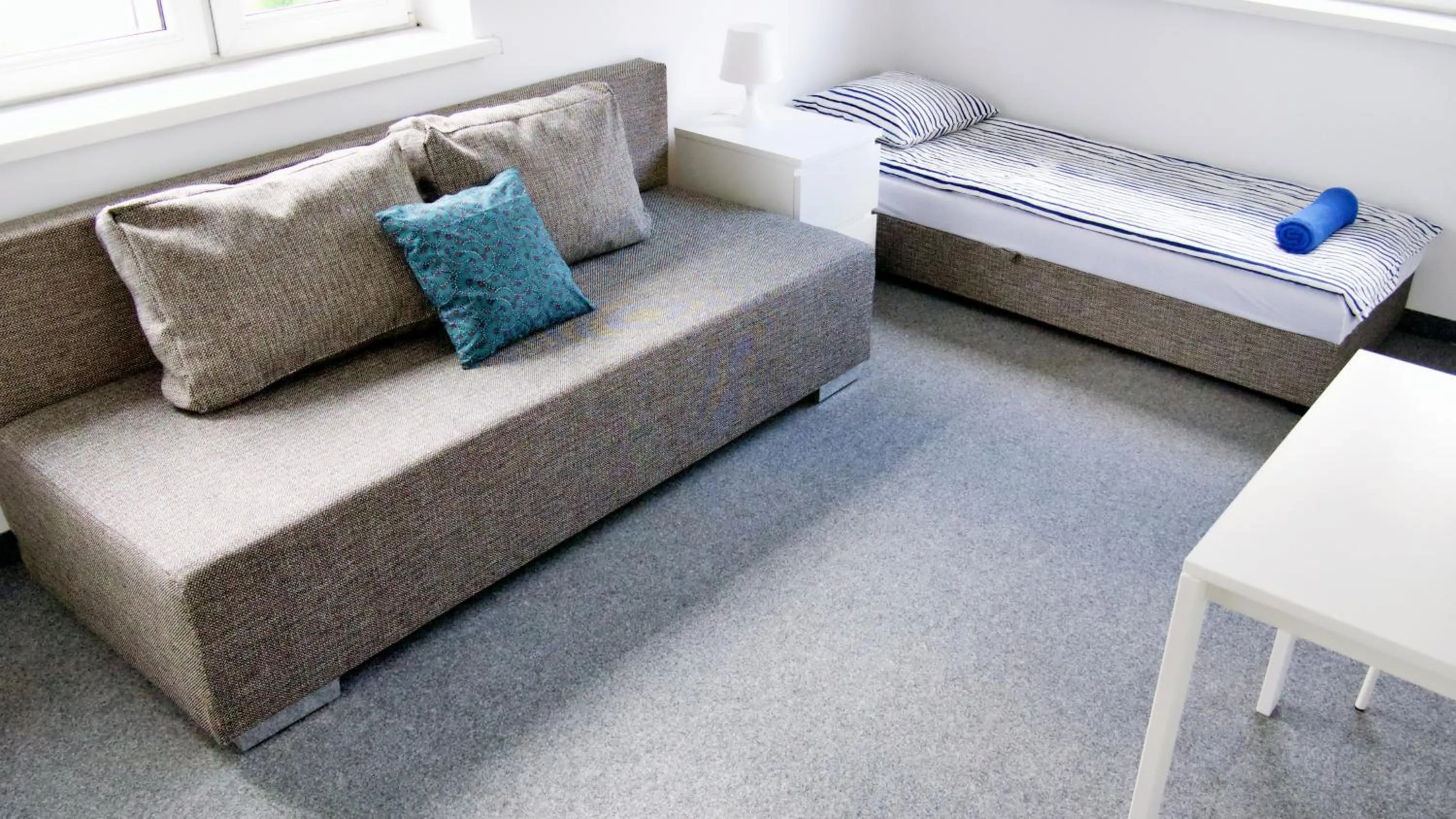 Living room, Bed in Astra Katowice - Aparthotel