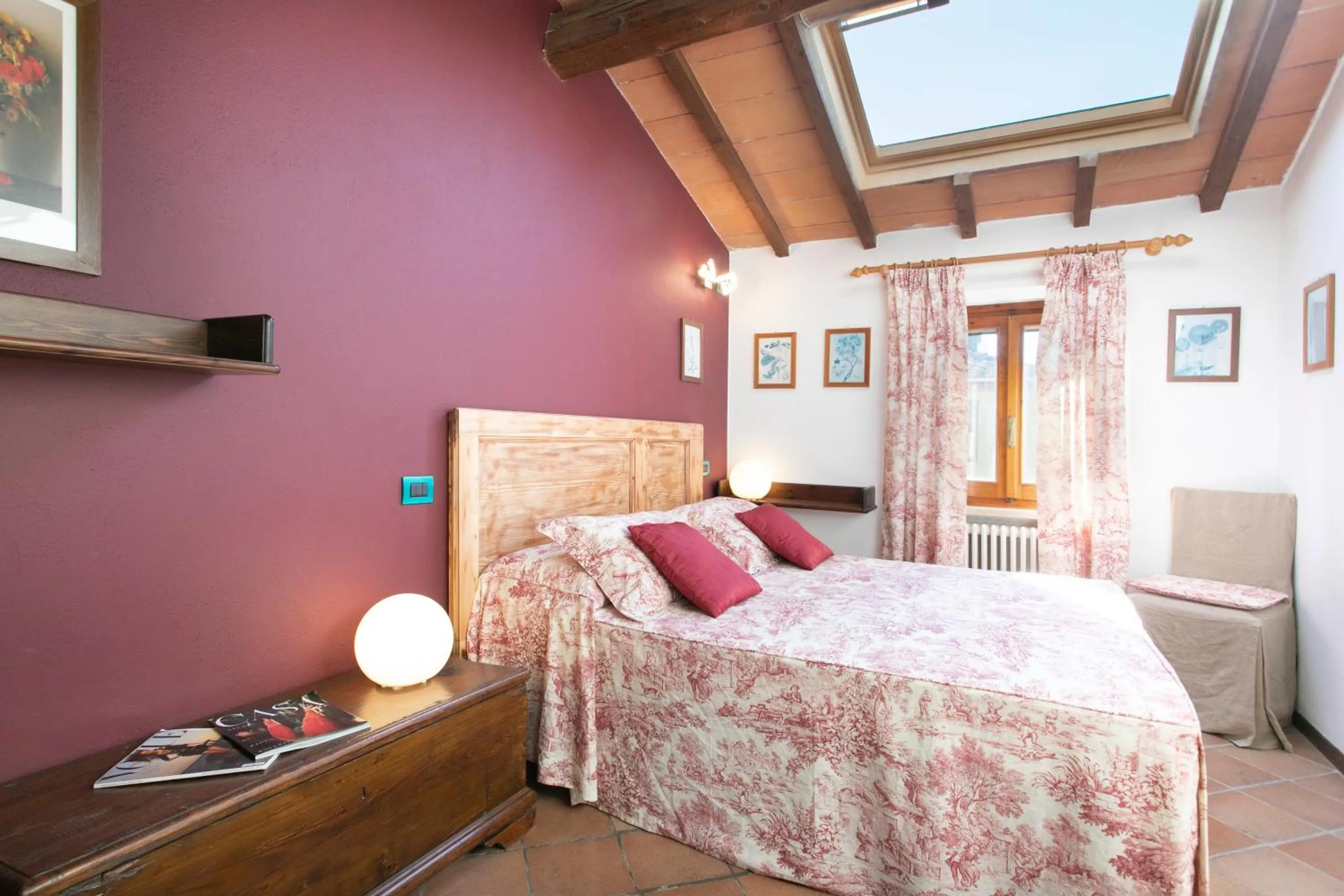 Bed in Villa Santa Chiara