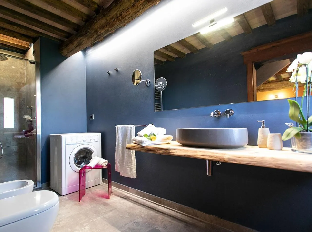 Bathroom in Villa Santa Chiara