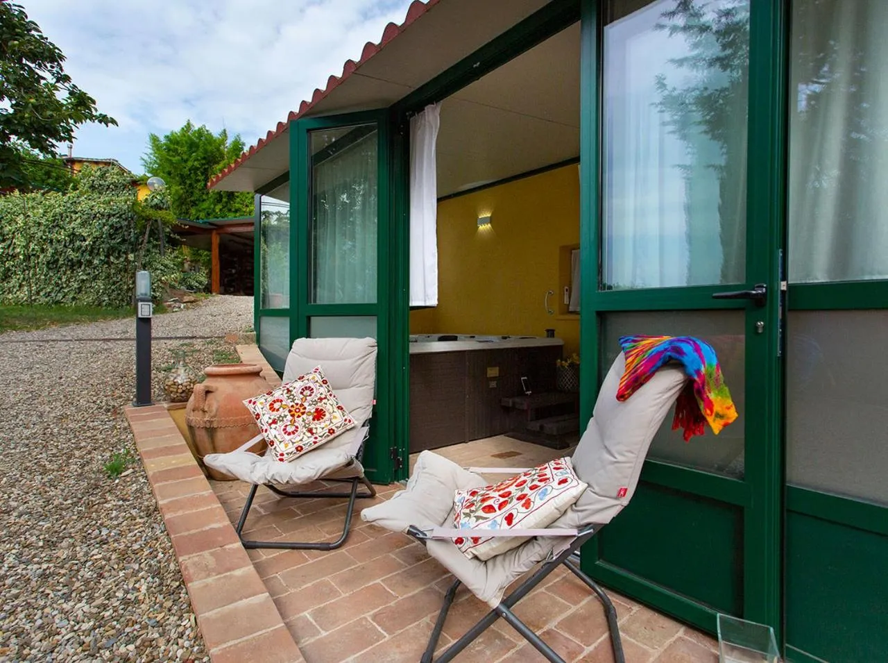 Hot Tub in Villa Santa Chiara