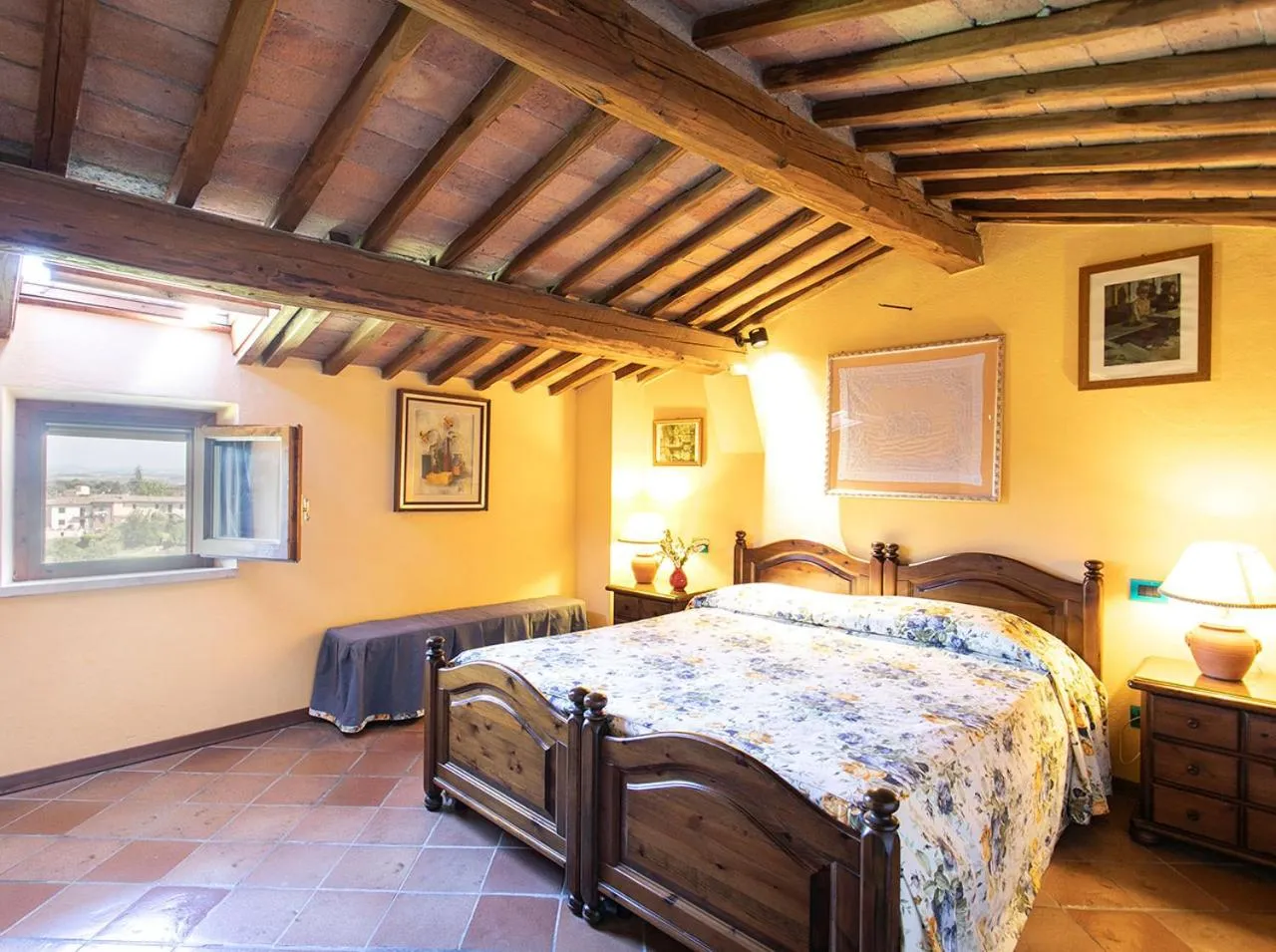Photo of the whole room, Bed in Villa Santa Chiara
