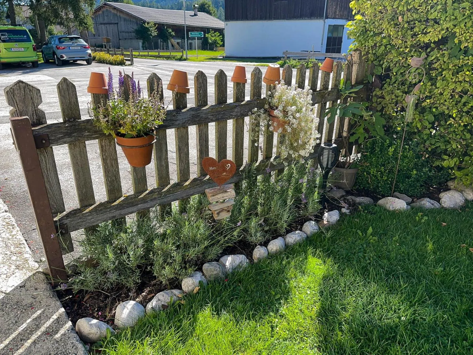 Staff in Alte Schmiede