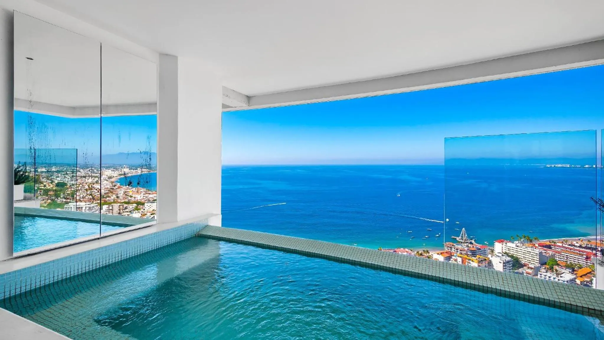 Swimming pool in AVALON - 1002 Amapas Bay Bliss with Private Pool