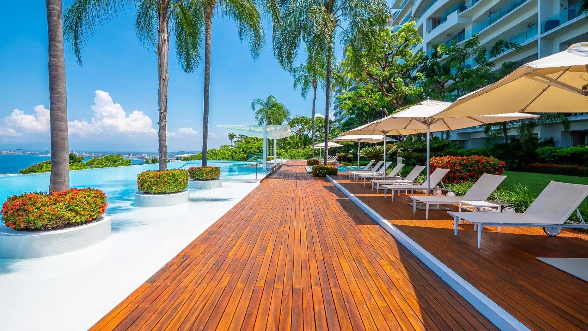 Pool view in Avalon - 401 Luxury & Breathtaking Sunset Views