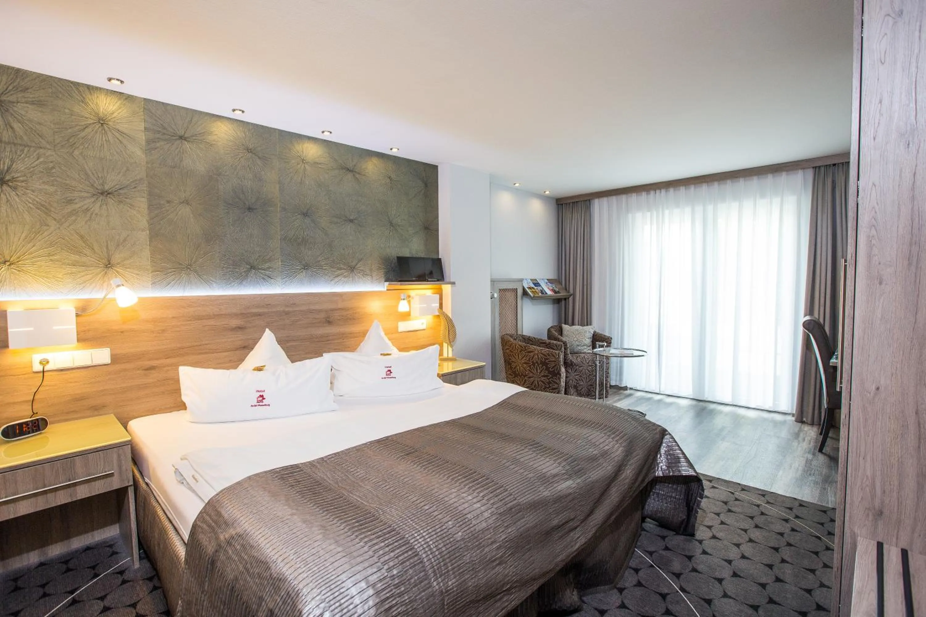 Photo of the whole room, Bed in Hotel An der Wasserburg