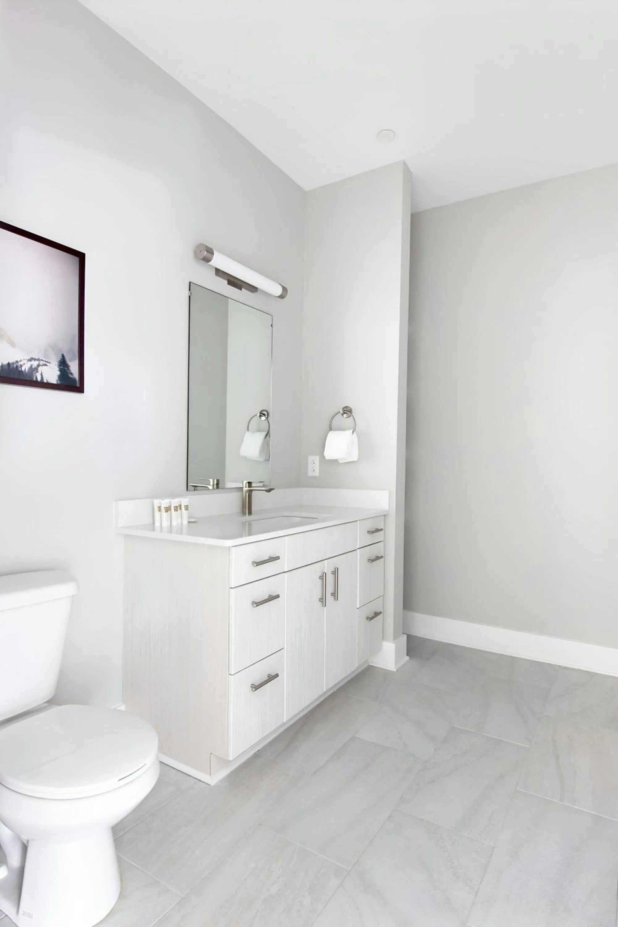 Bathroom in Sonder by Marriott Bonvoy Belcourt Apartments Hillsboro Village
