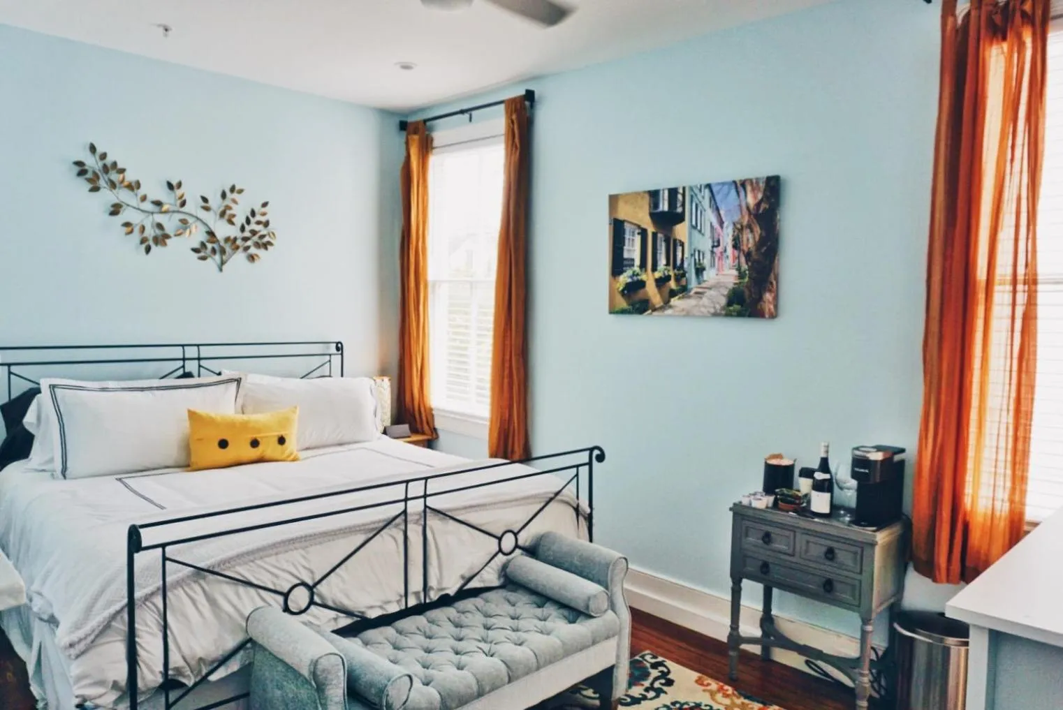 Bed in Luxurious Private Suites in Downtown Charleston