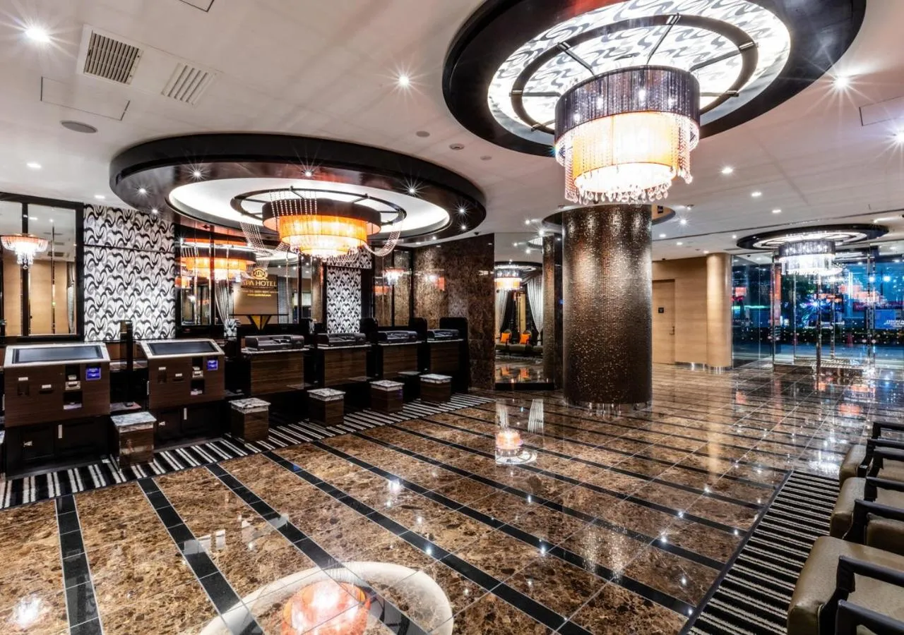 Lobby or reception in APA Hotel Higashi Shinjuku Kabukicho Tower