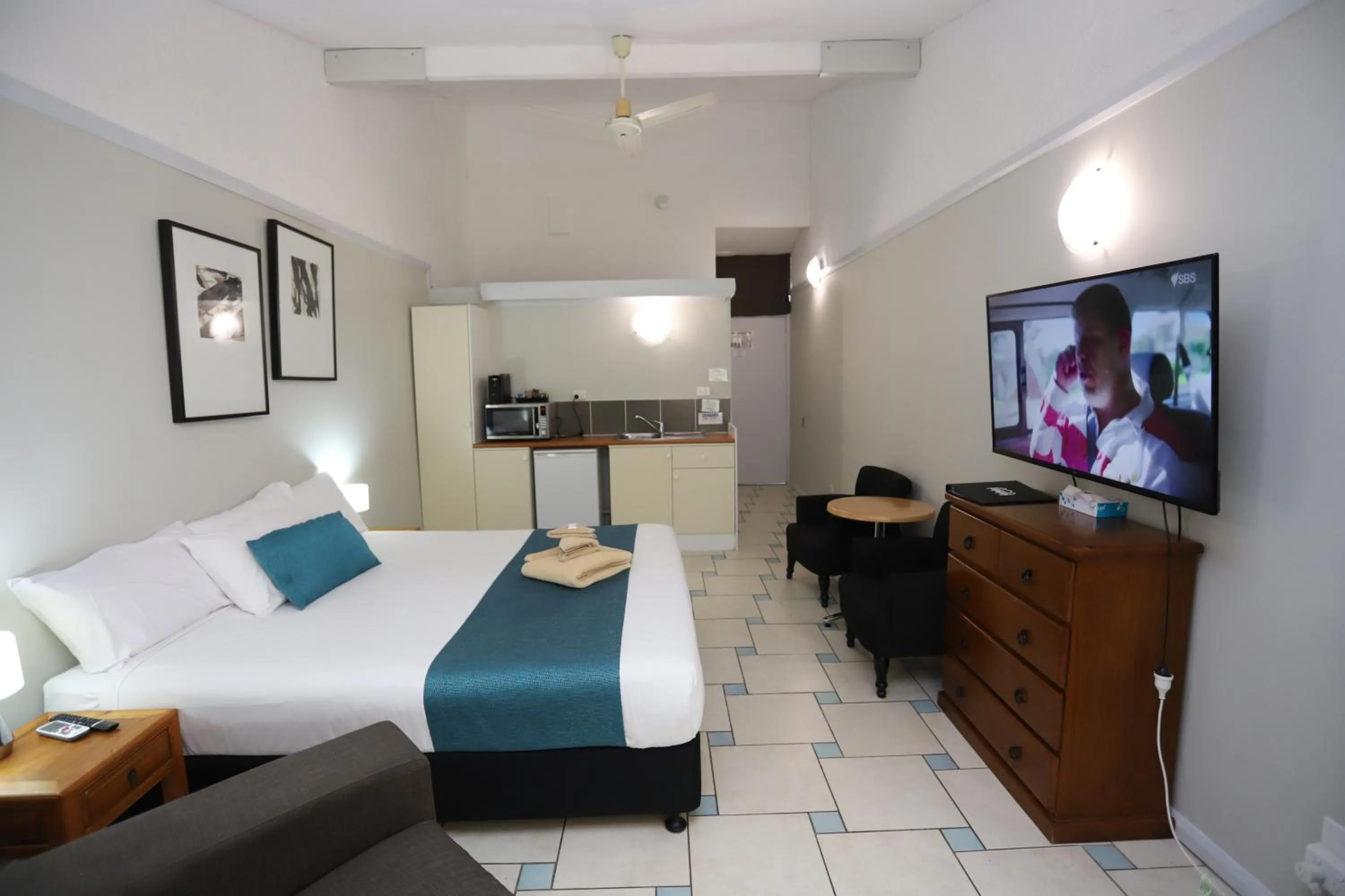 Bed in Kallangur Motel