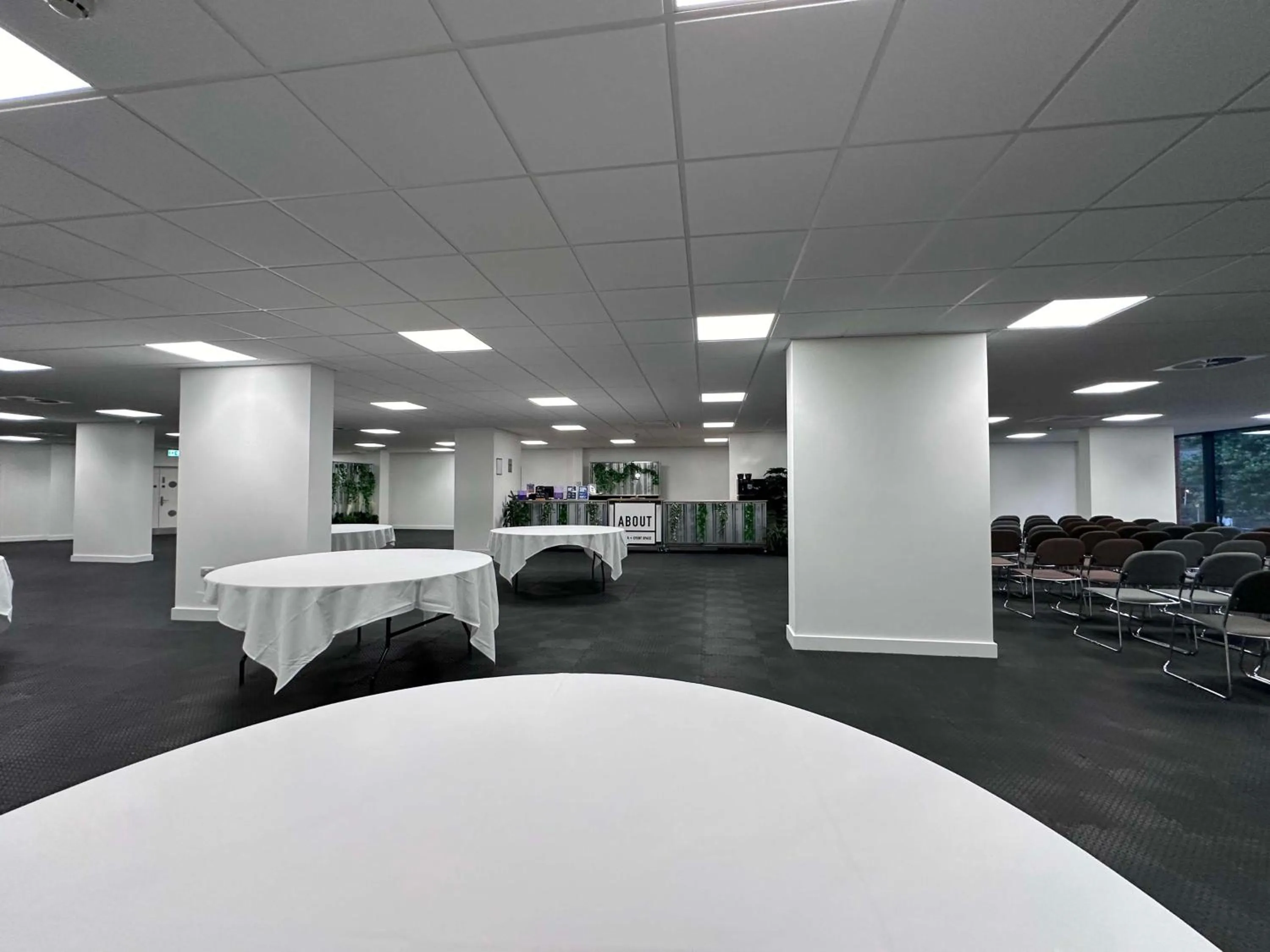 Meeting/conference room in Hampton By Hilton Torquay