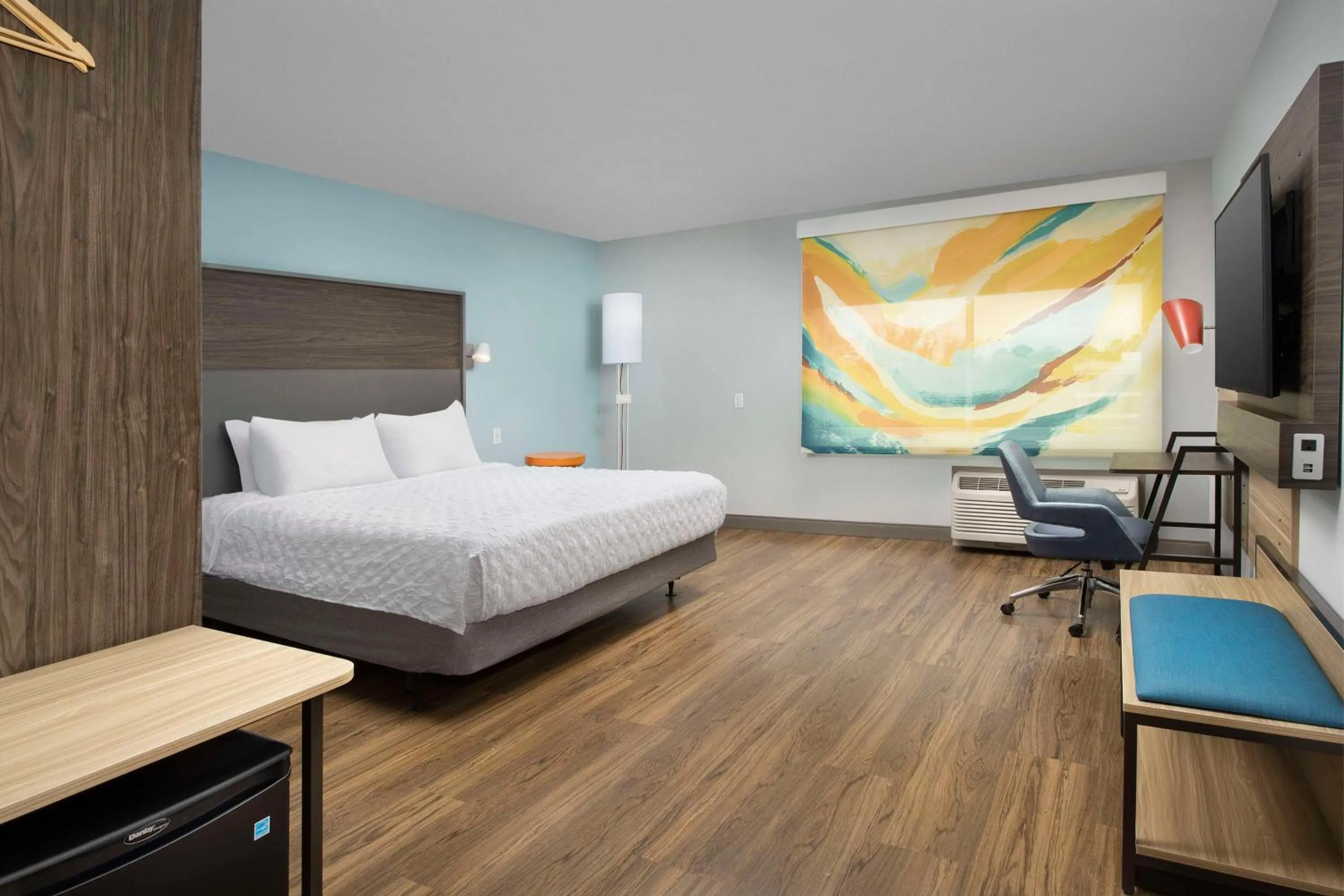 Bed in Tru by Hilton Beaufort, Sc