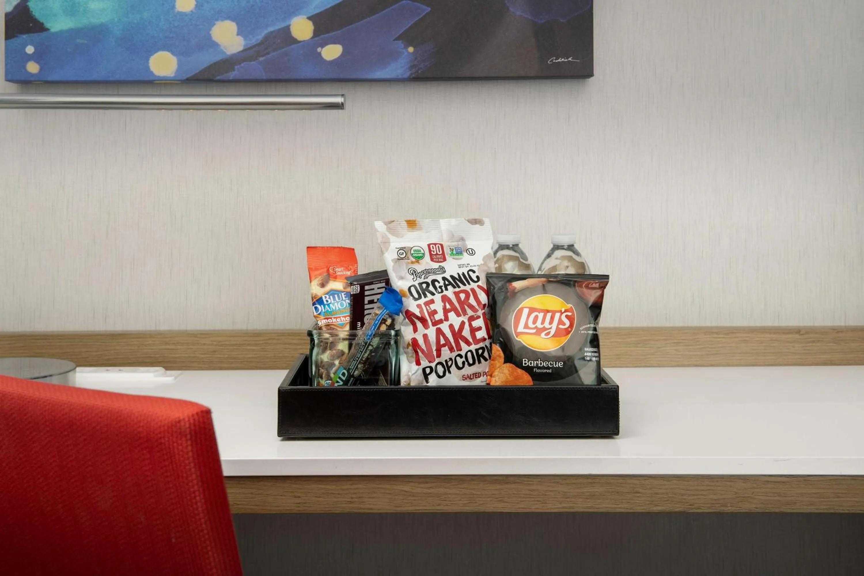 Photo of the whole room in Hilton Garden Inn San Jose Airport