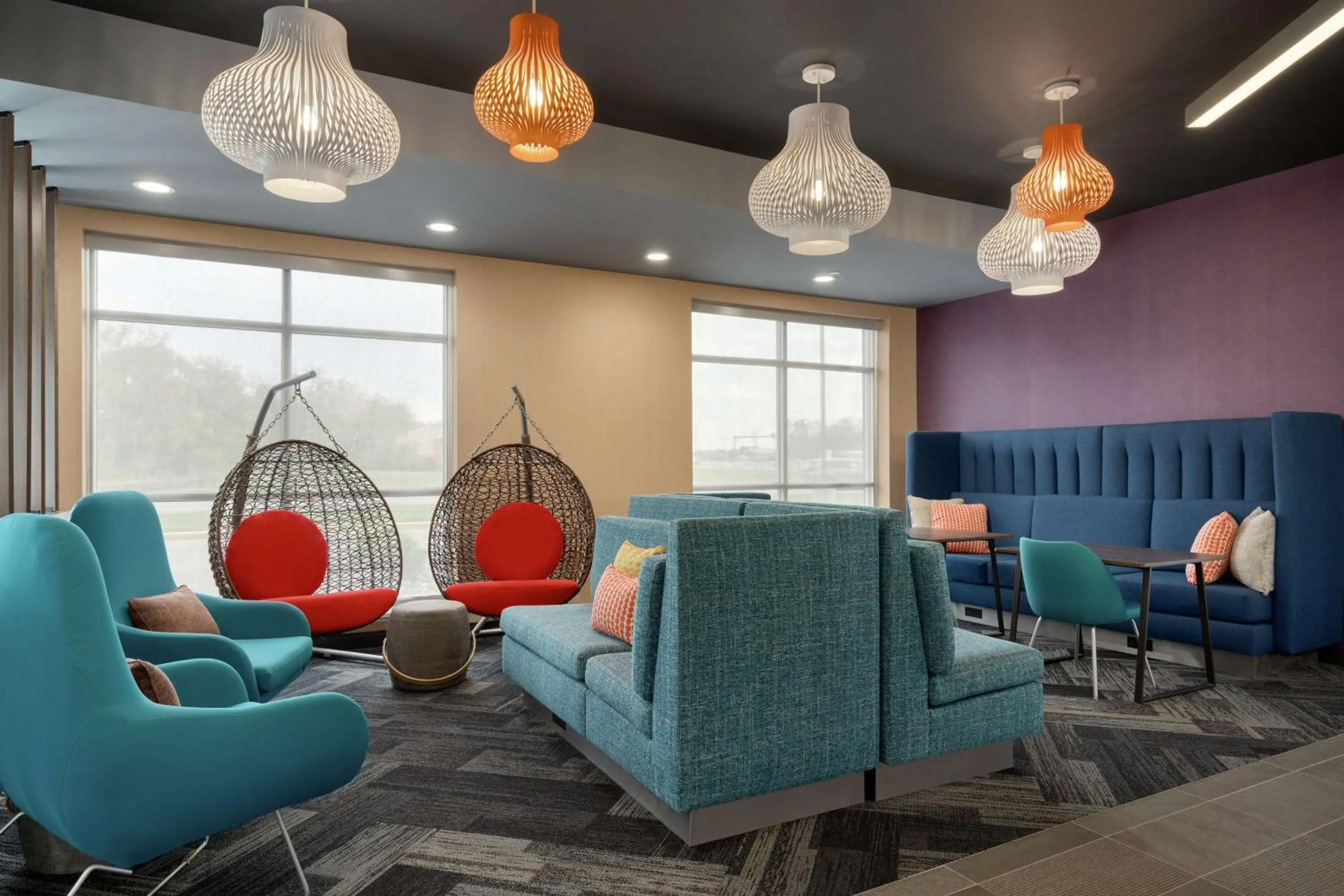 Lobby or reception in Tru By Hilton Sandusky, Oh