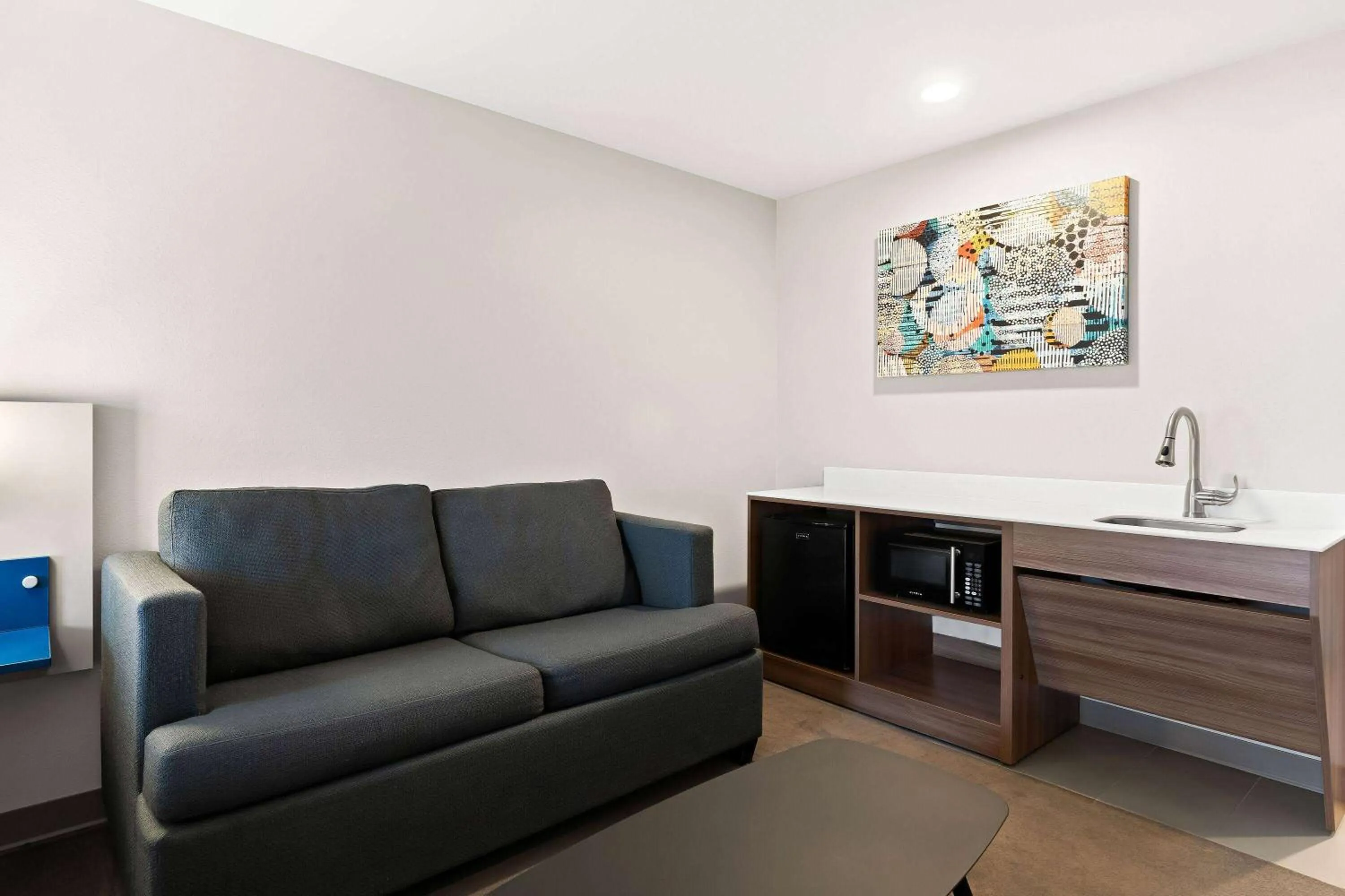 Photo of the whole room in Holiday Inn Express & Suites George - Quincy South by IHG