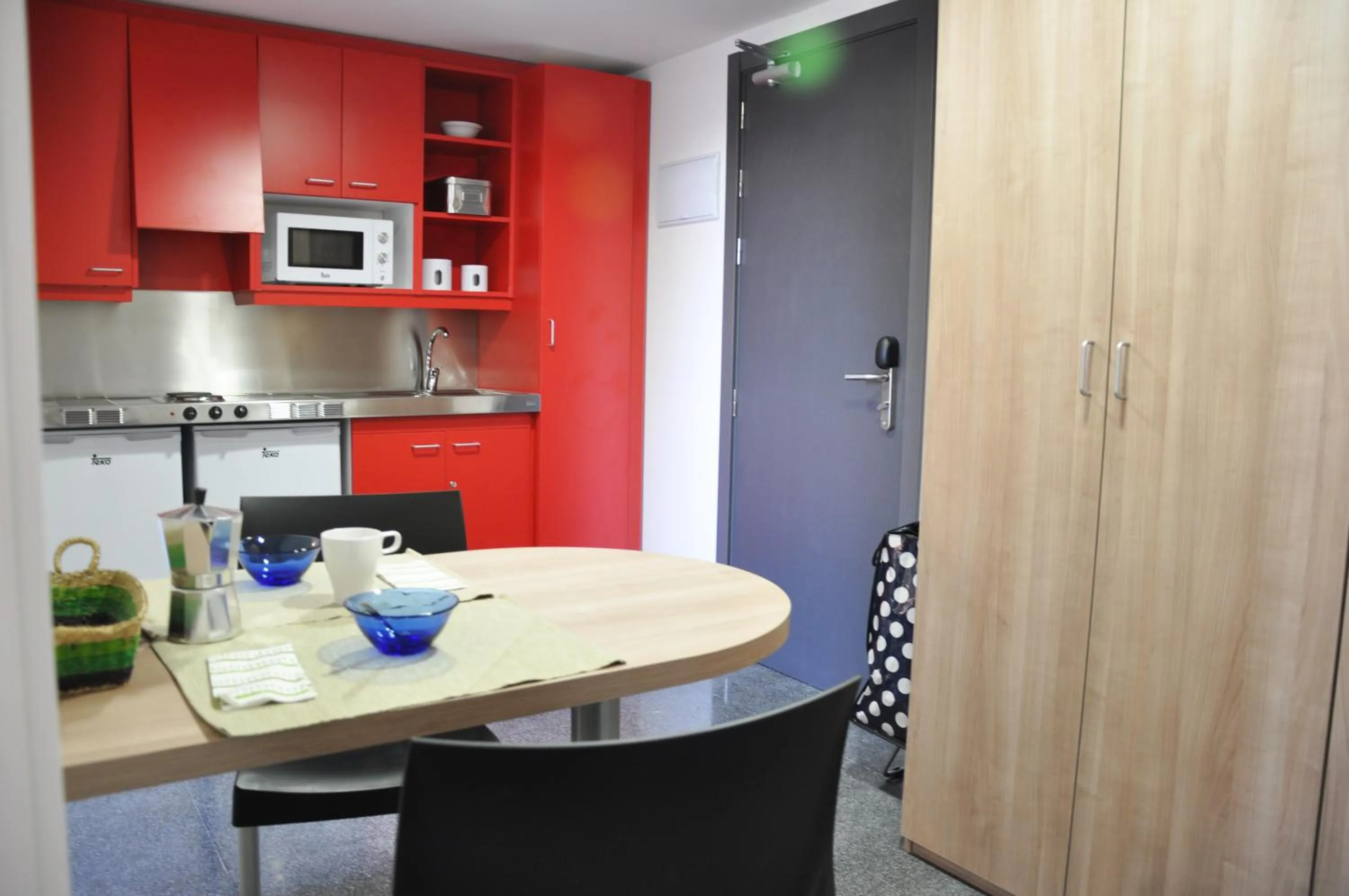 Kitchen or kitchenette in Alojamientos Universitarios Resa Hipatia