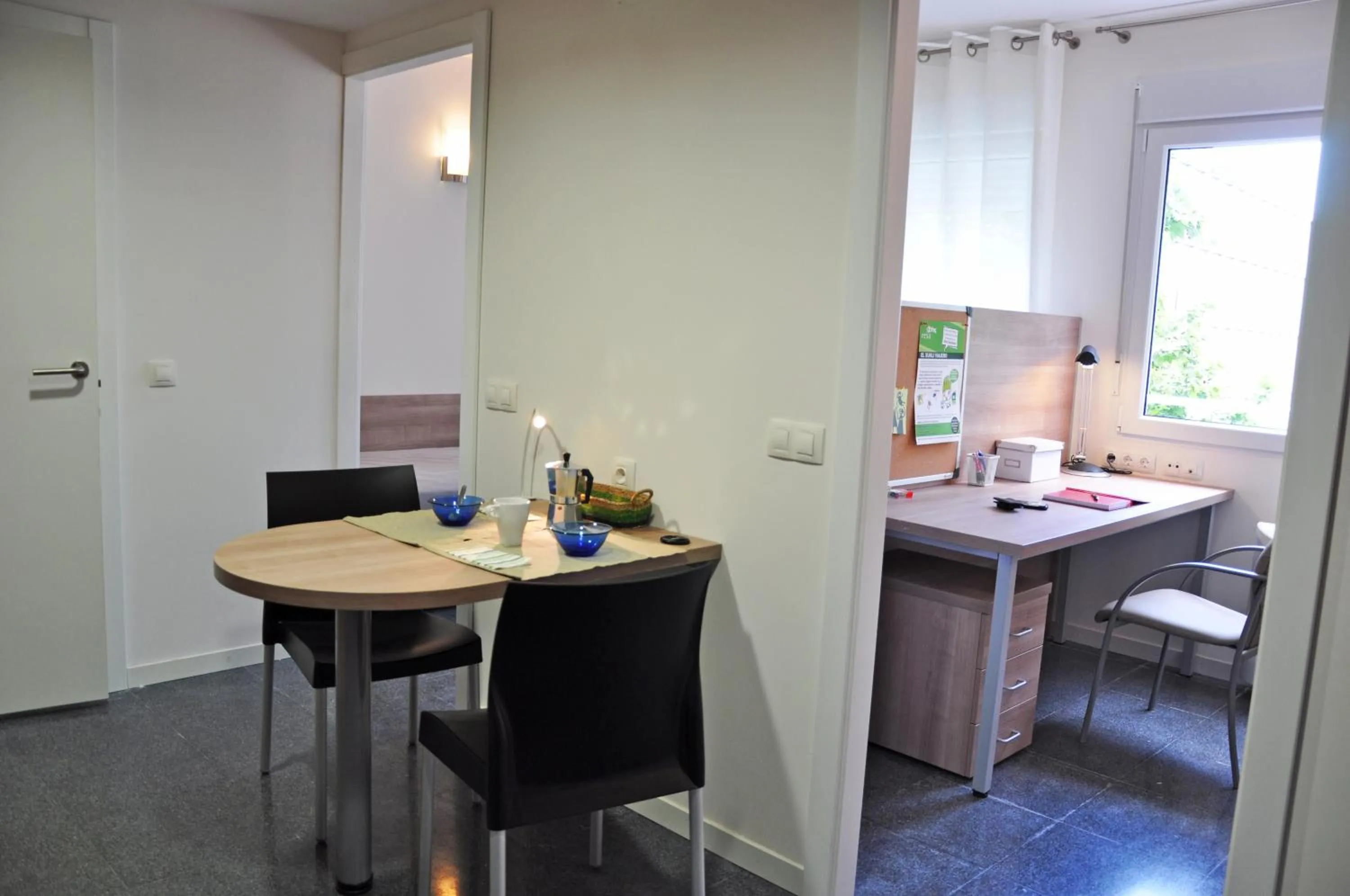 Kitchen or kitchenette in Alojamientos Universitarios Resa Hipatia