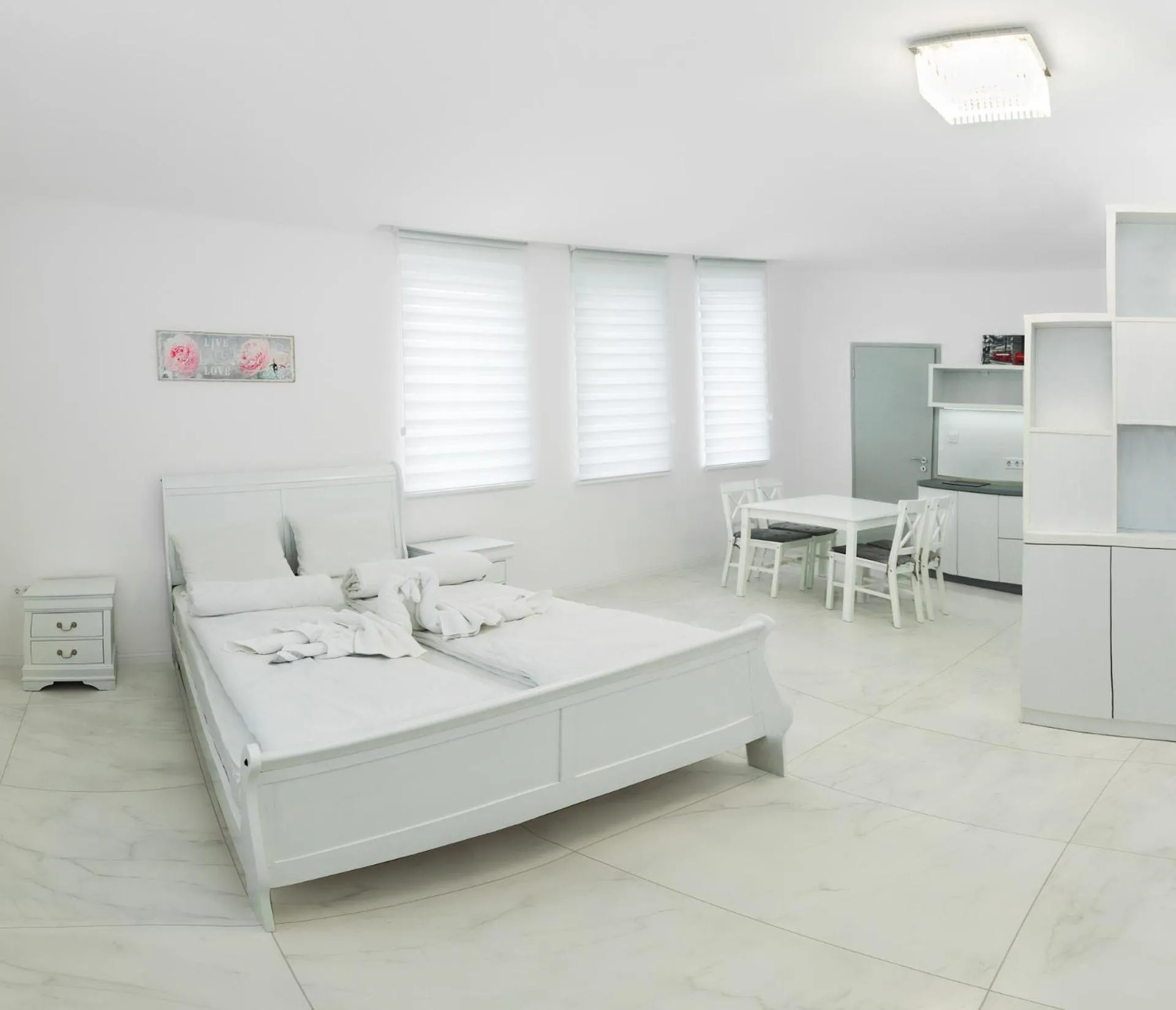 Bed in Corso Lux Apartman