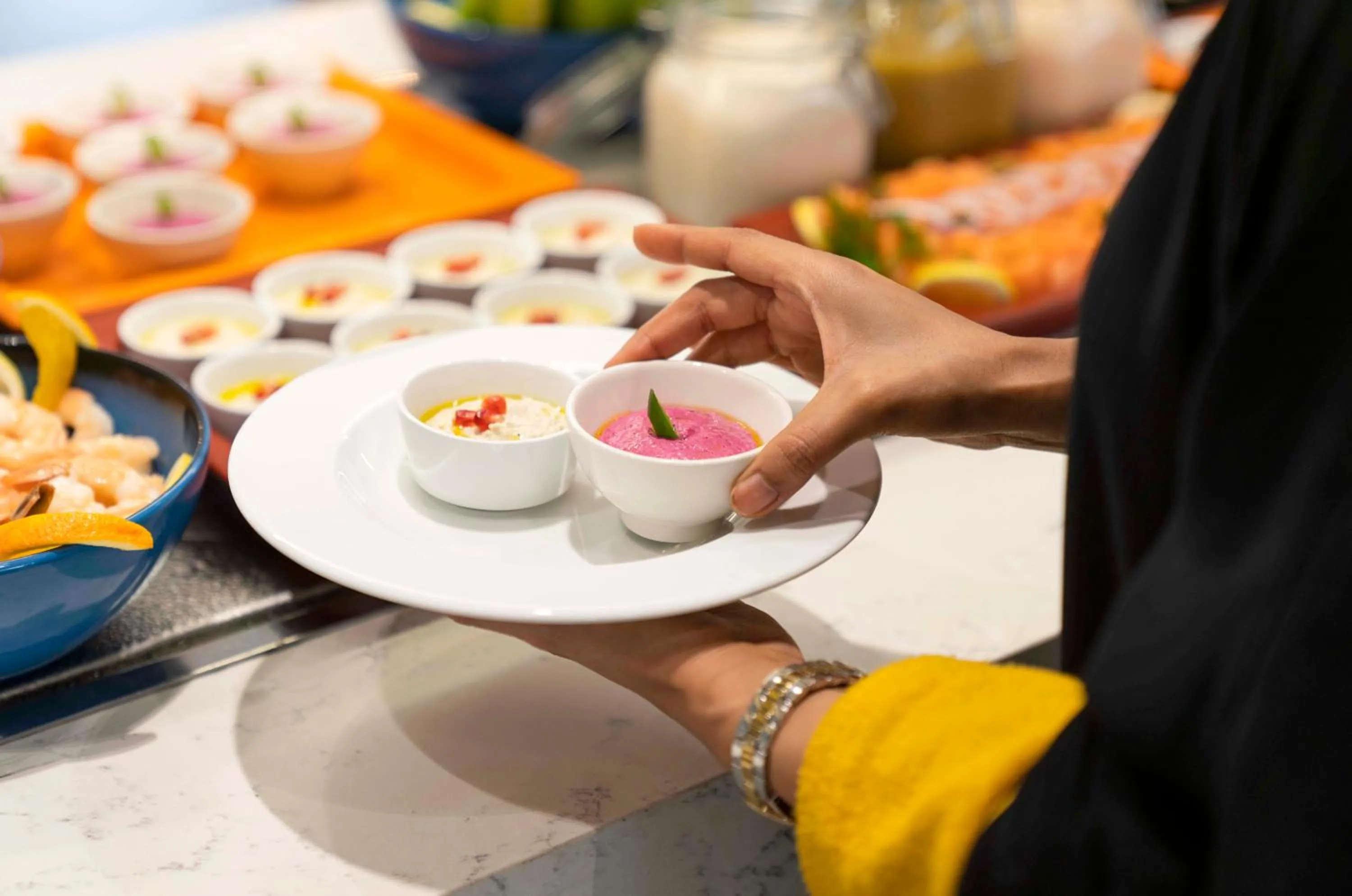 Restaurant/places to eat in Holiday Inn & Suites Al Jubail by IHG