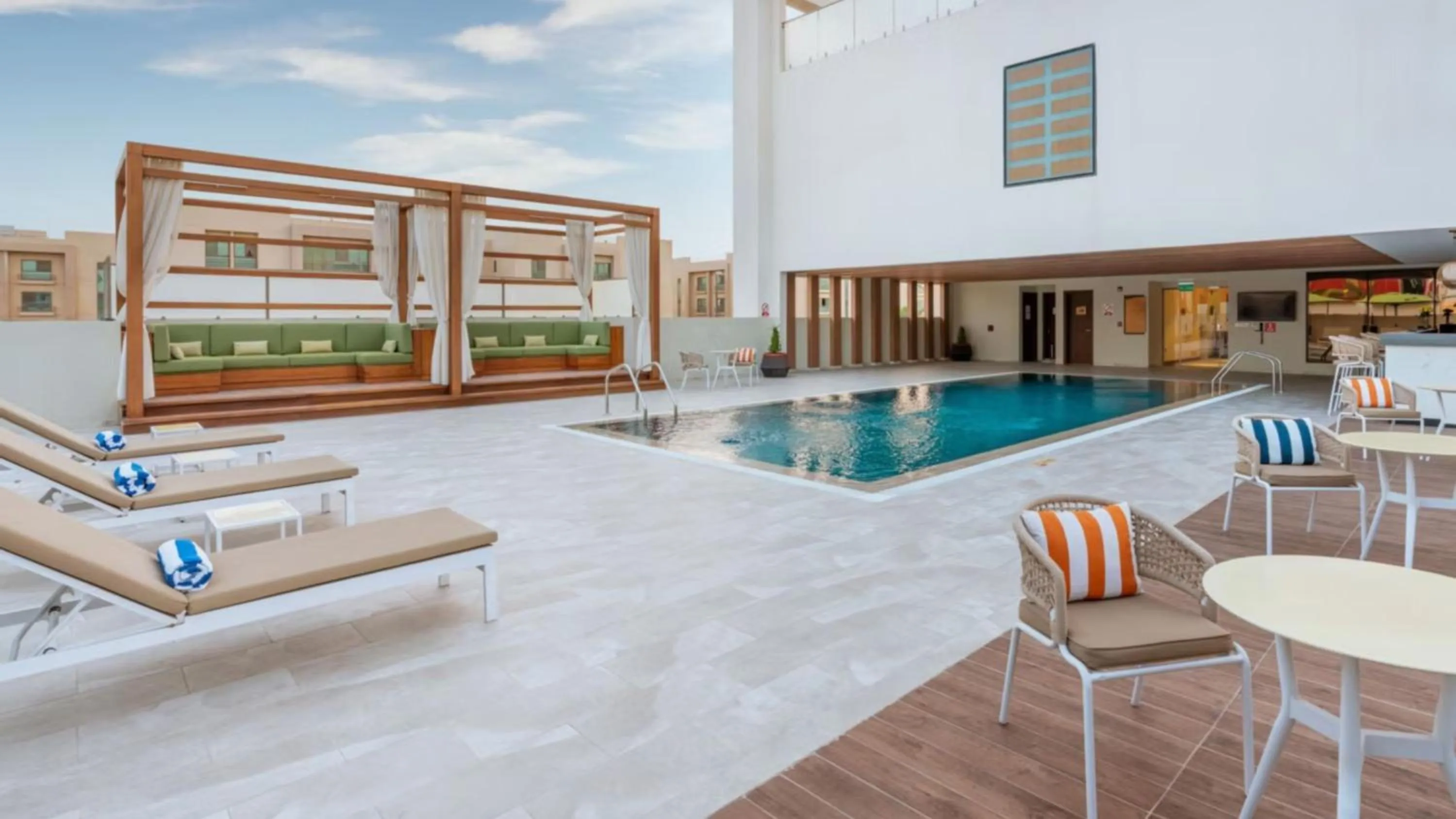 Restaurant/places to eat in Holiday Inn & Suites Al Jubail by IHG