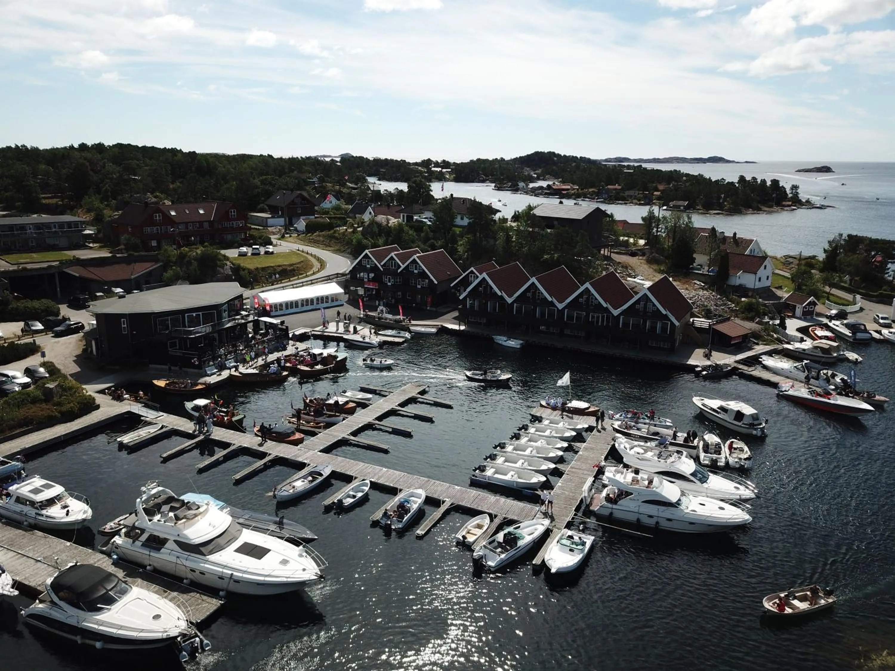 Property building in Trysnes Brygge