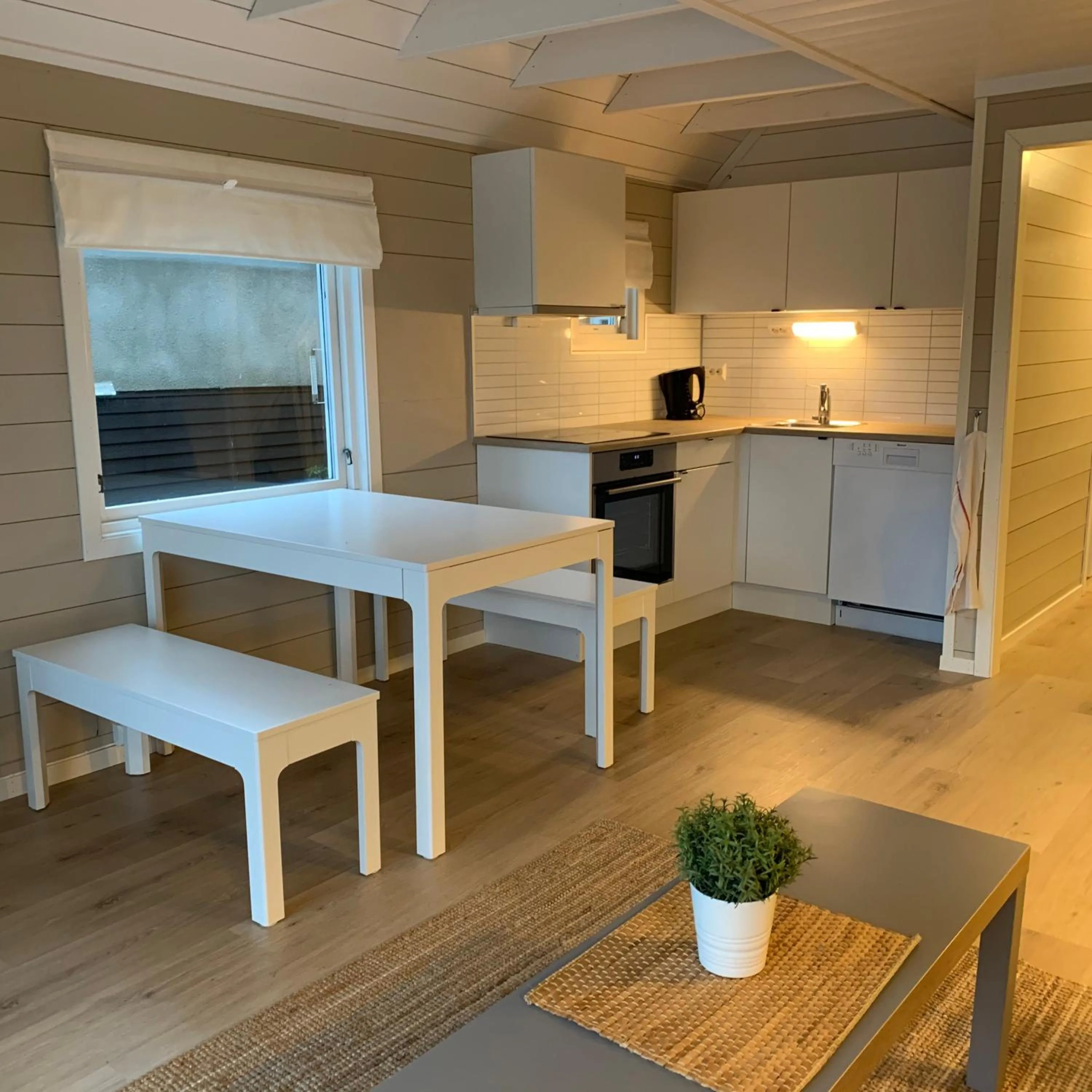 Dining area in Trysnes Brygge