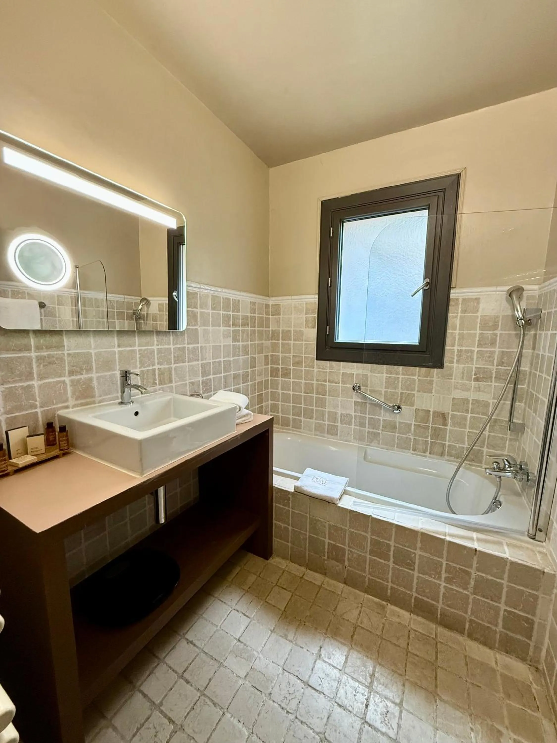 Bathroom in La Villa Dune, Hôtel & Spa