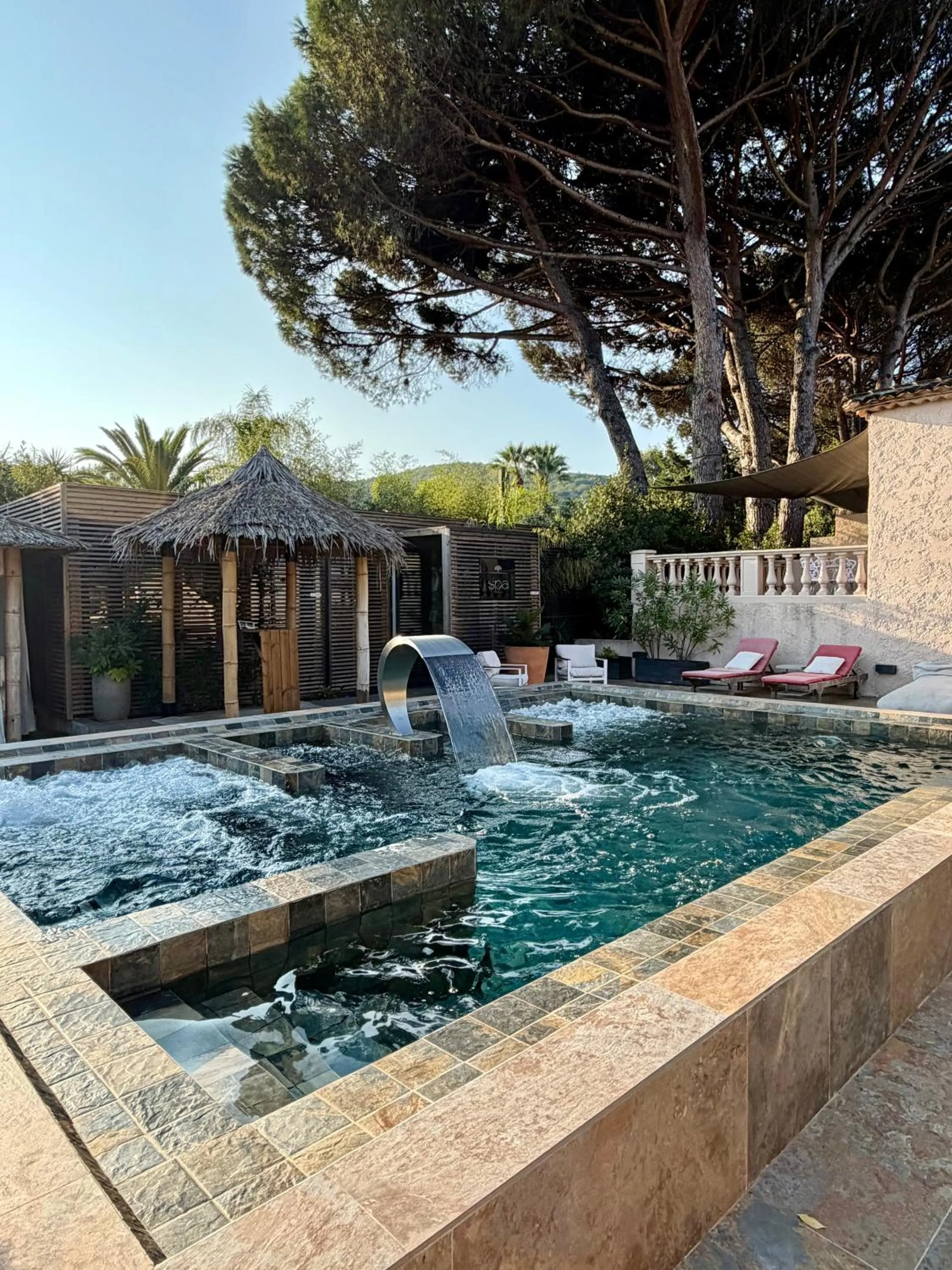 Hot Tub in La Villa Dune, Hôtel & Spa