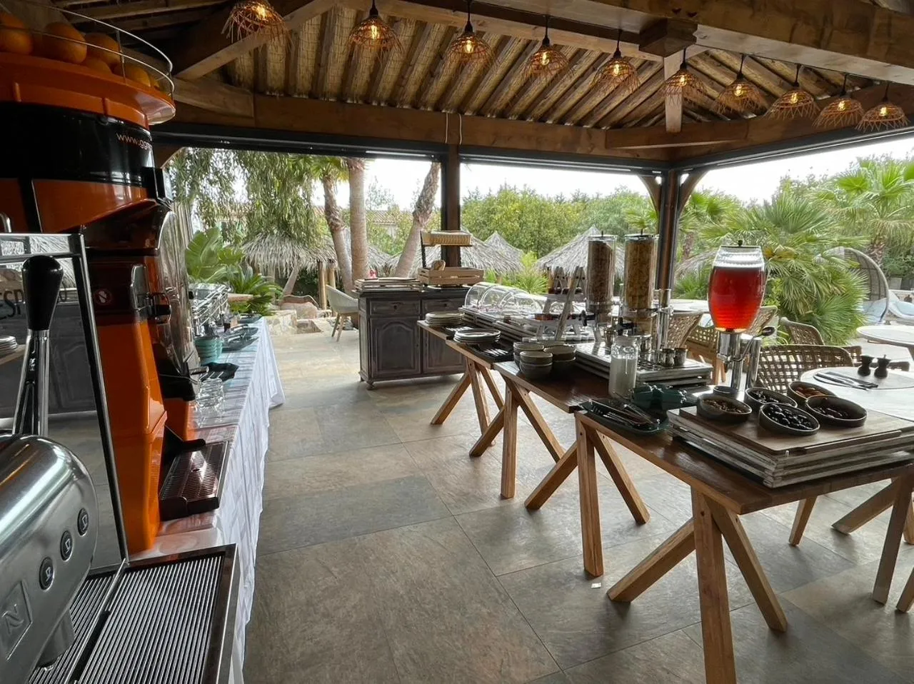 Patio in La Villa Dune, Hôtel & Spa