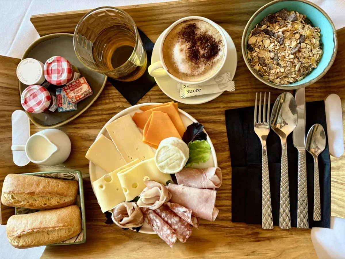 Food and drinks in La Villa Dune, Hôtel & Spa