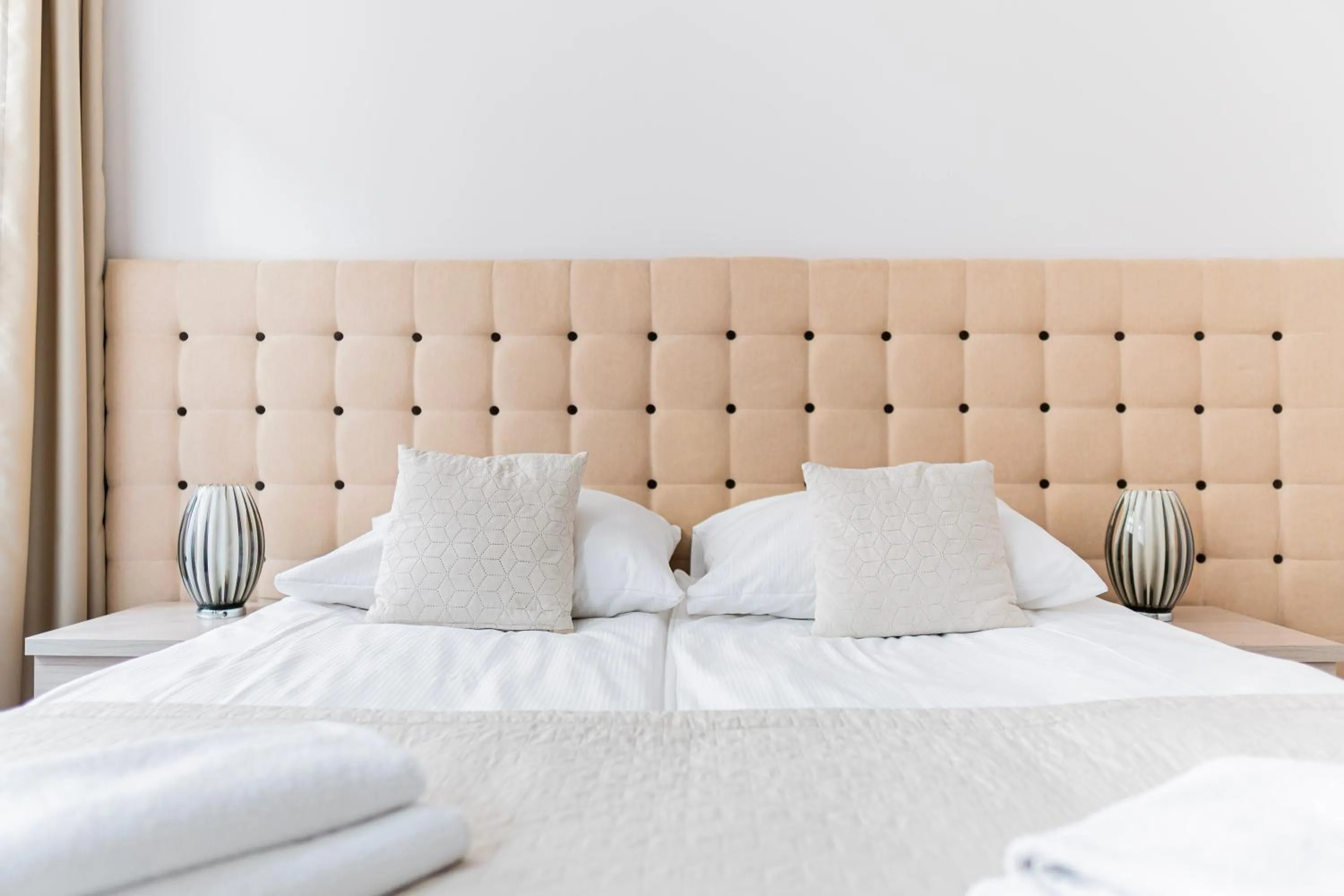 Photo of the whole room, Bed in Kamienica Pod Neptunem - Rynek Puck - Śniadanie w cenie - 200m do Molo