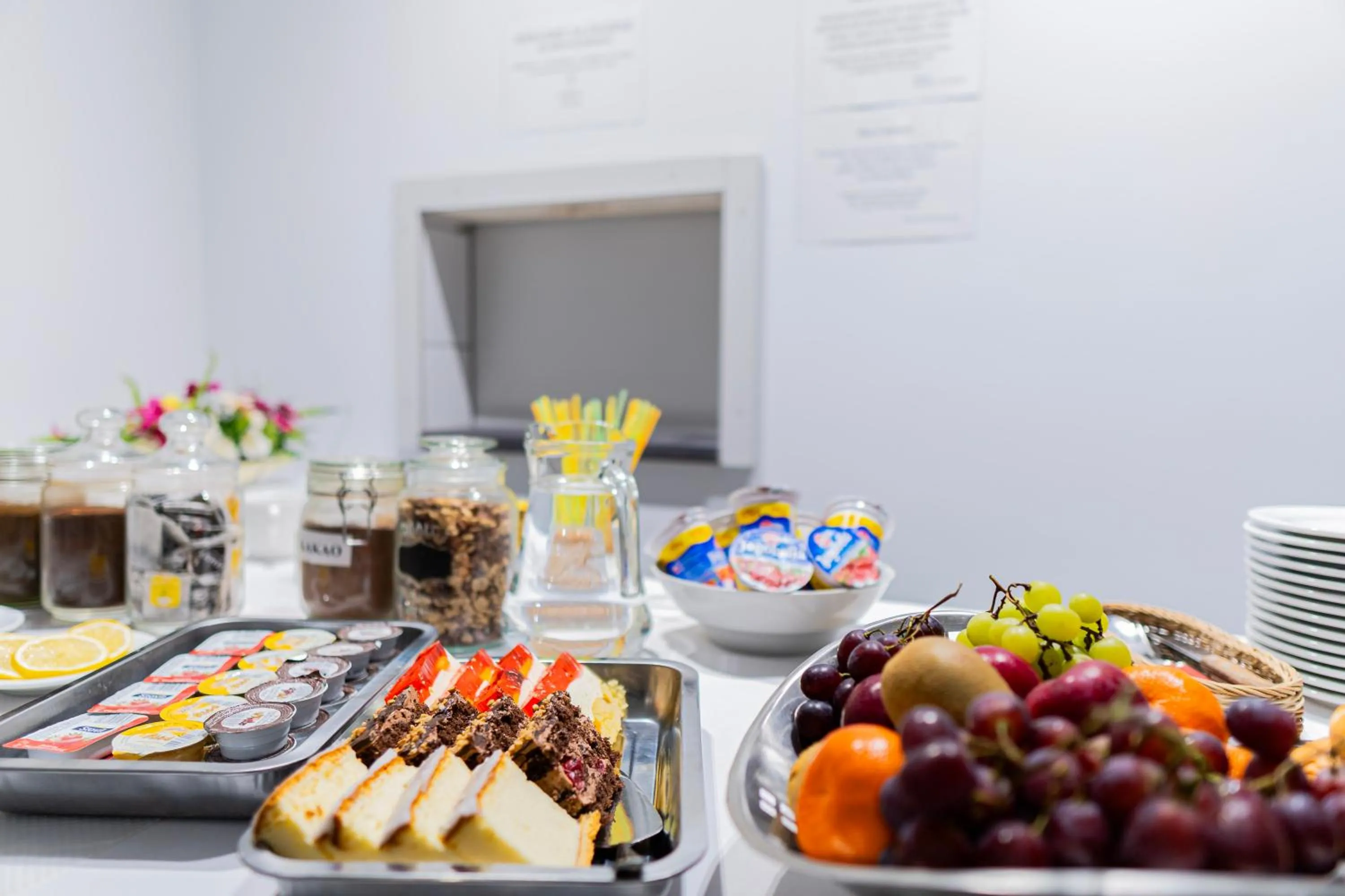 Food and drinks in Kamienica Pod Neptunem - Rynek Puck - Śniadanie w cenie - 200m do Molo