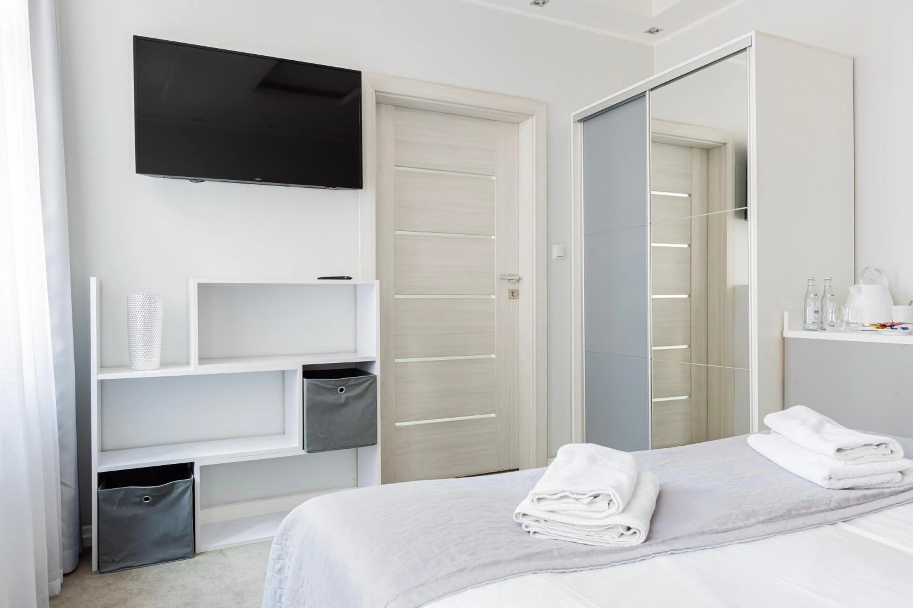 Bed in Kamienica Pod Neptunem - Rynek Puck - Śniadanie w cenie - 200m do Molo