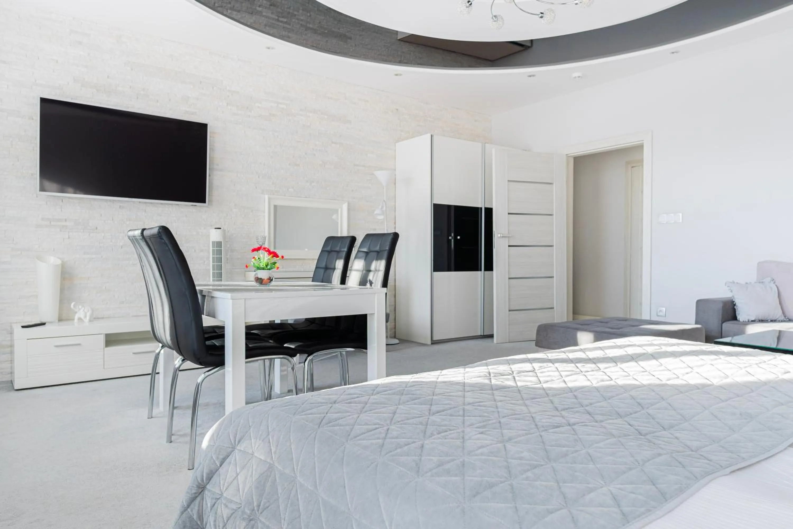 Bed in Kamienica Pod Neptunem - Rynek Puck - Śniadanie w cenie - 200m do Molo