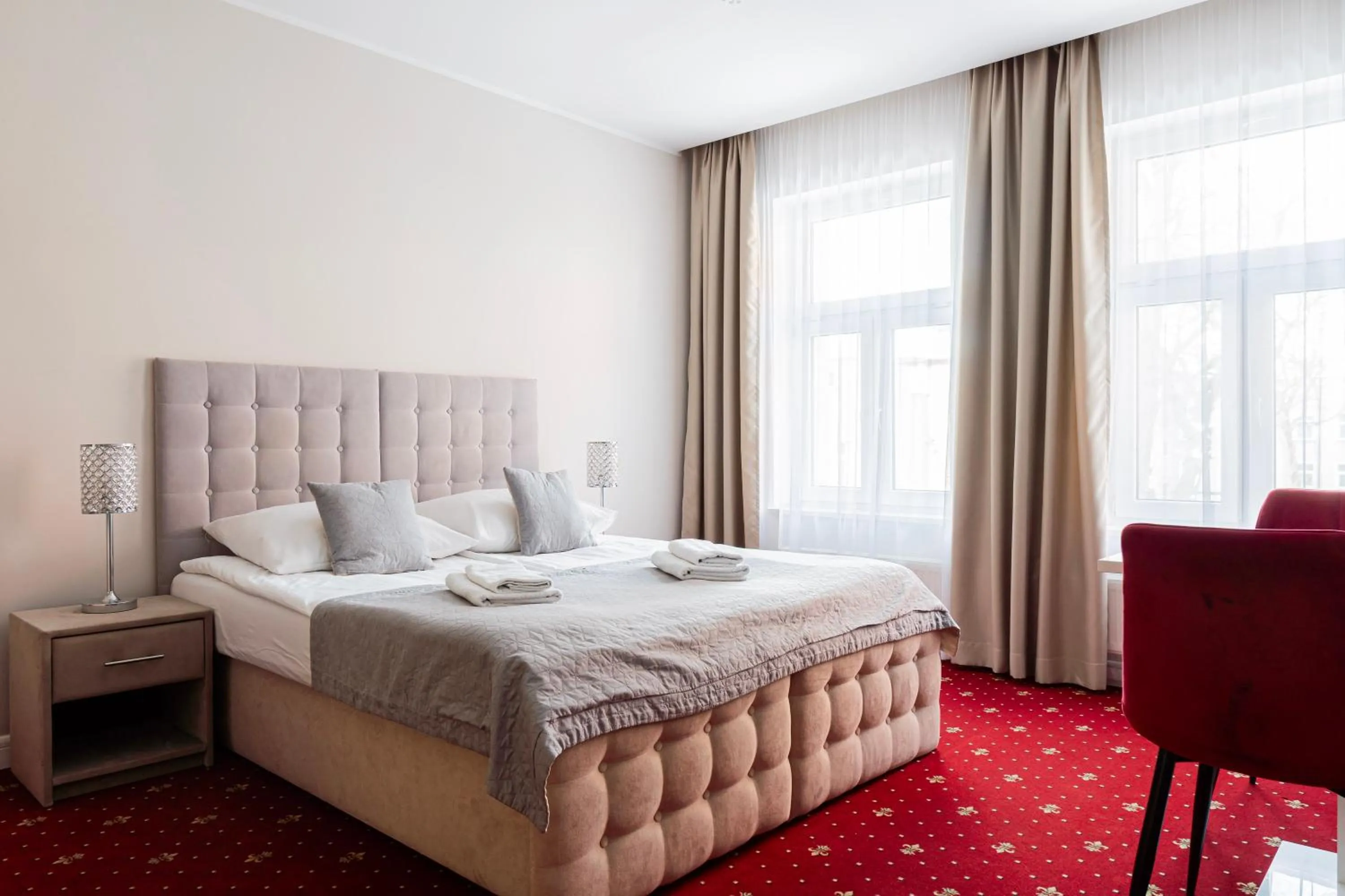 Bed in Kamienica Pod Neptunem - Rynek Puck - Śniadanie w cenie - 200m do Molo