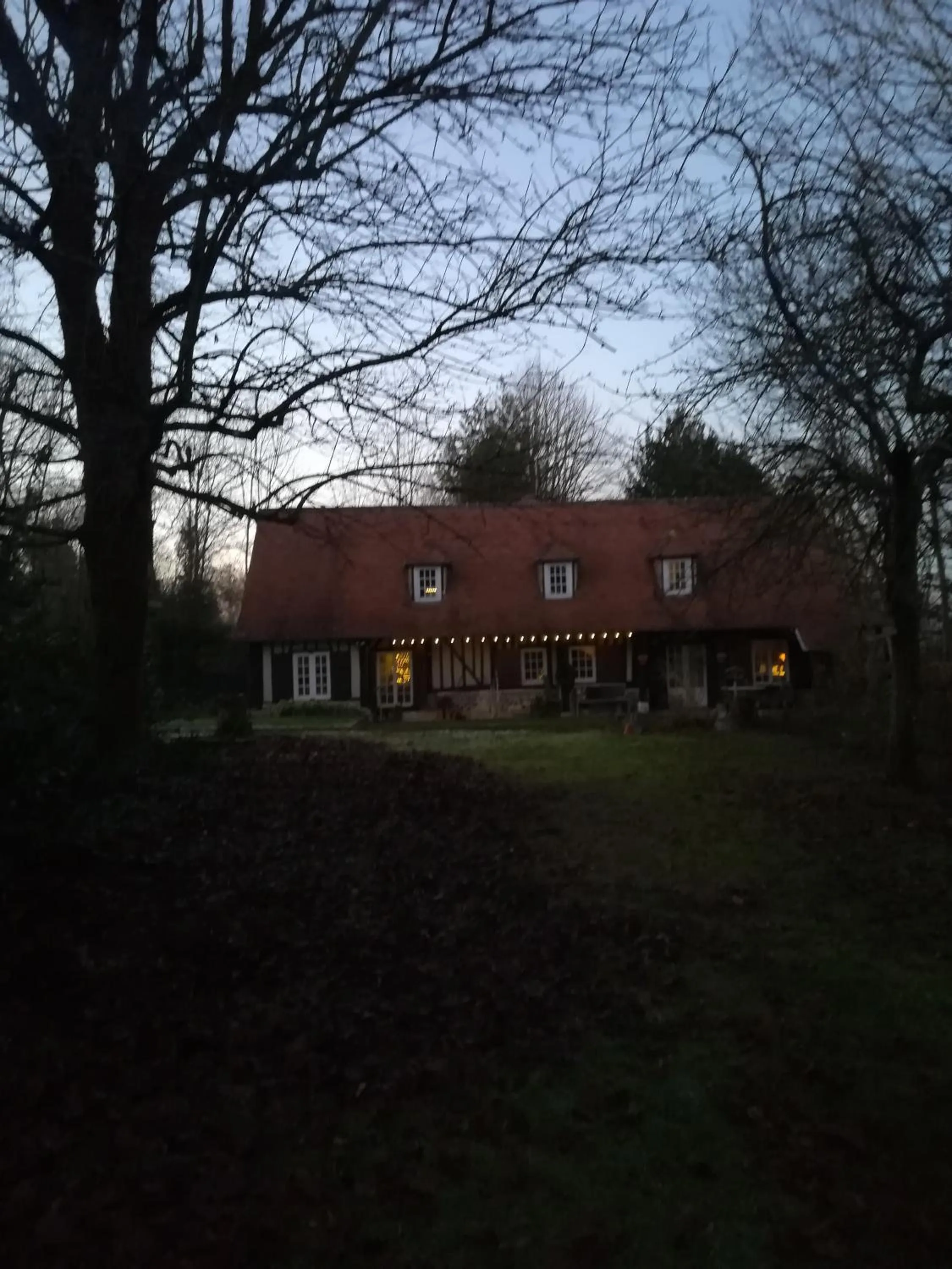 Property building in Lait & Lit