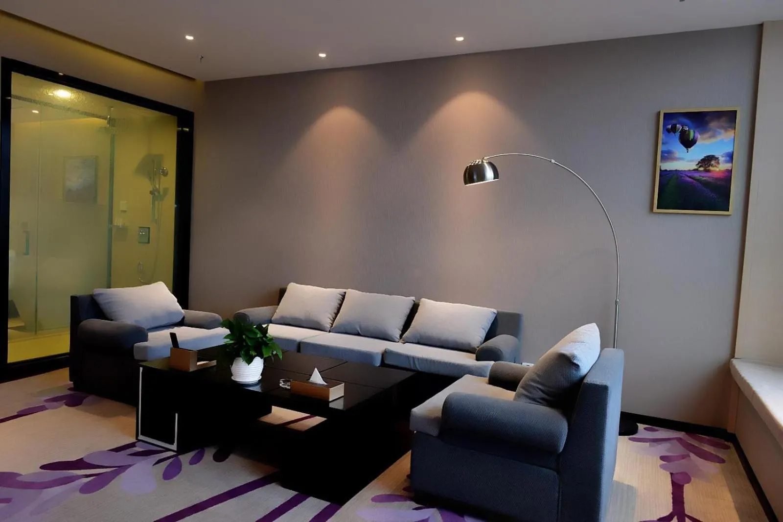 Lavande Hotel Neijiang Hanan Avenue