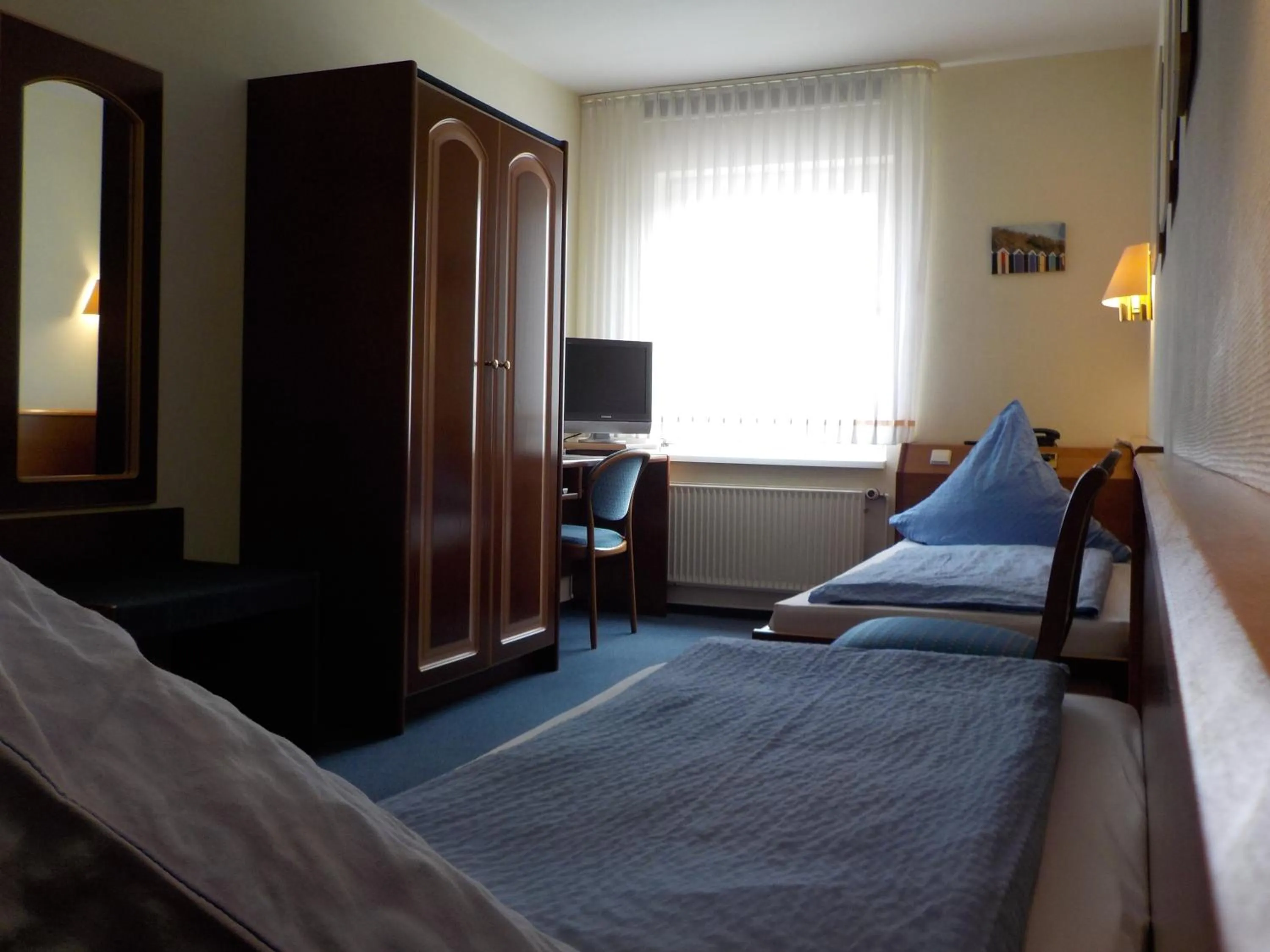 Photo of the whole room in Porsche Hotel