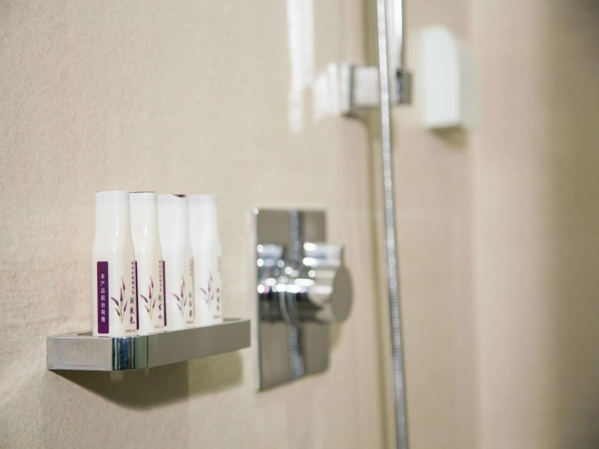 Lavande Hotel Longnan Changjiang River Avenue