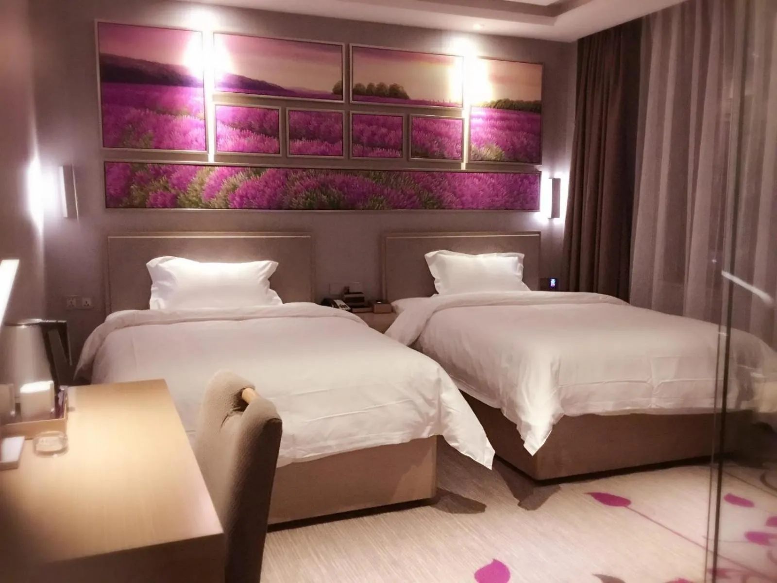 Bed in Lavande Hotel Longnan Changjiang River Avenue