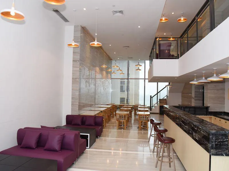 Lavande Hotel Zhanjiang Xuwen Tianrunhui