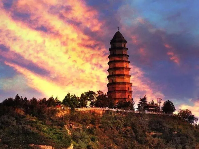 Lavande Hotel Yanan Pagoda Mountain