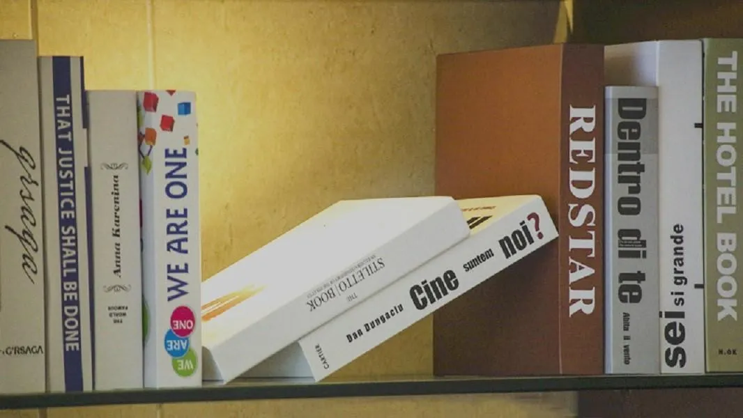 Lavande Hotel Neijiang High-speed Railway Station Peace Plaza