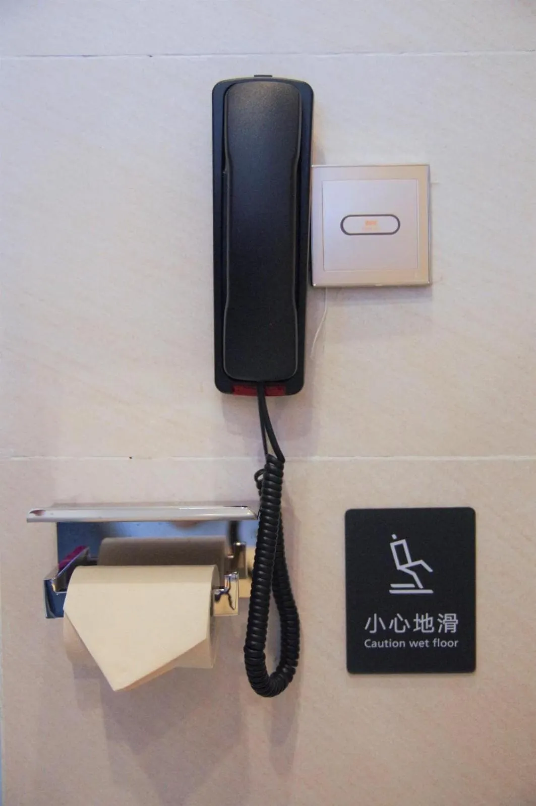 Lavande Hotel Neijiang High-speed Railway Station Peace Plaza