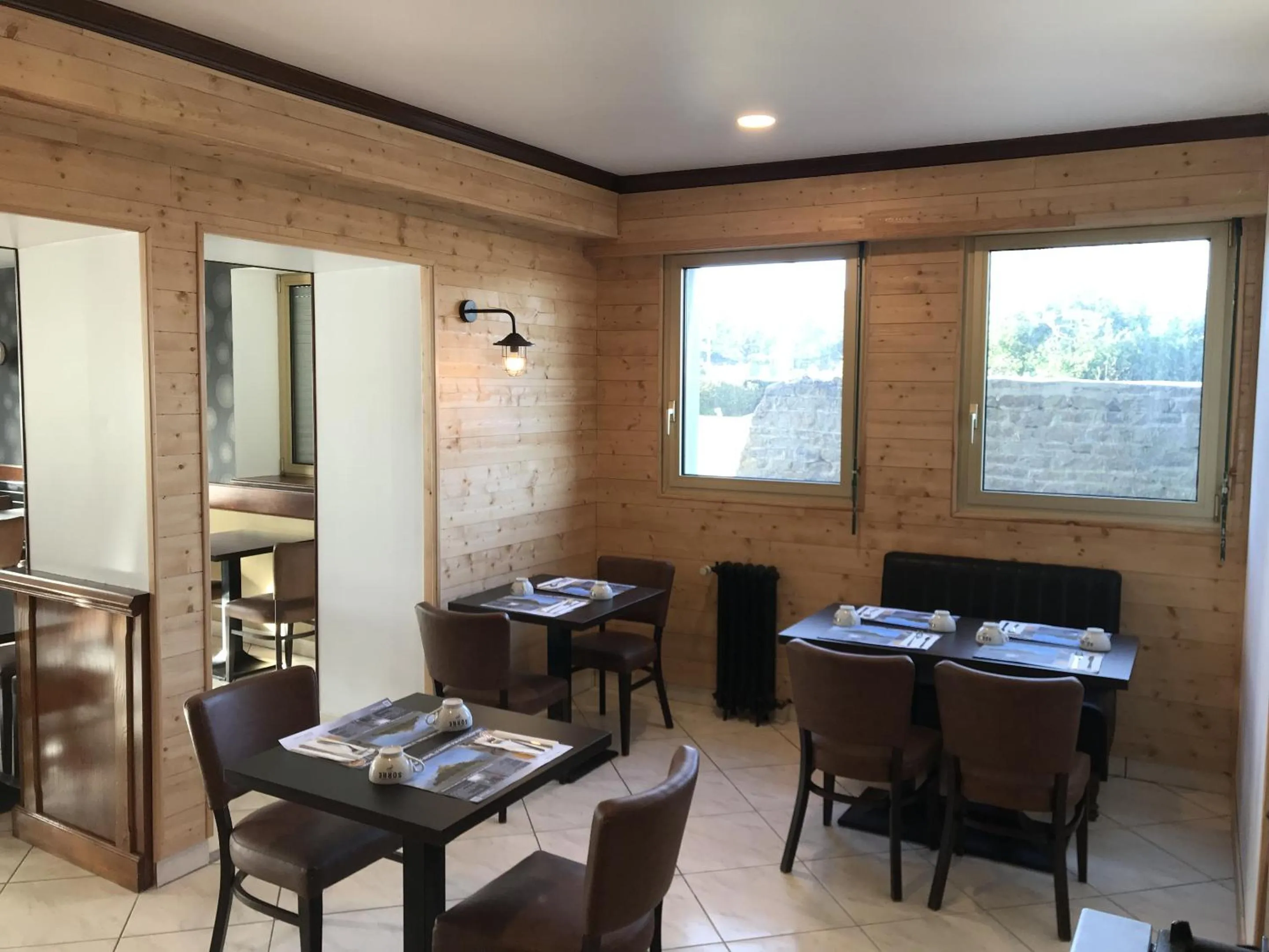 Dining area in TREAS GLAZ