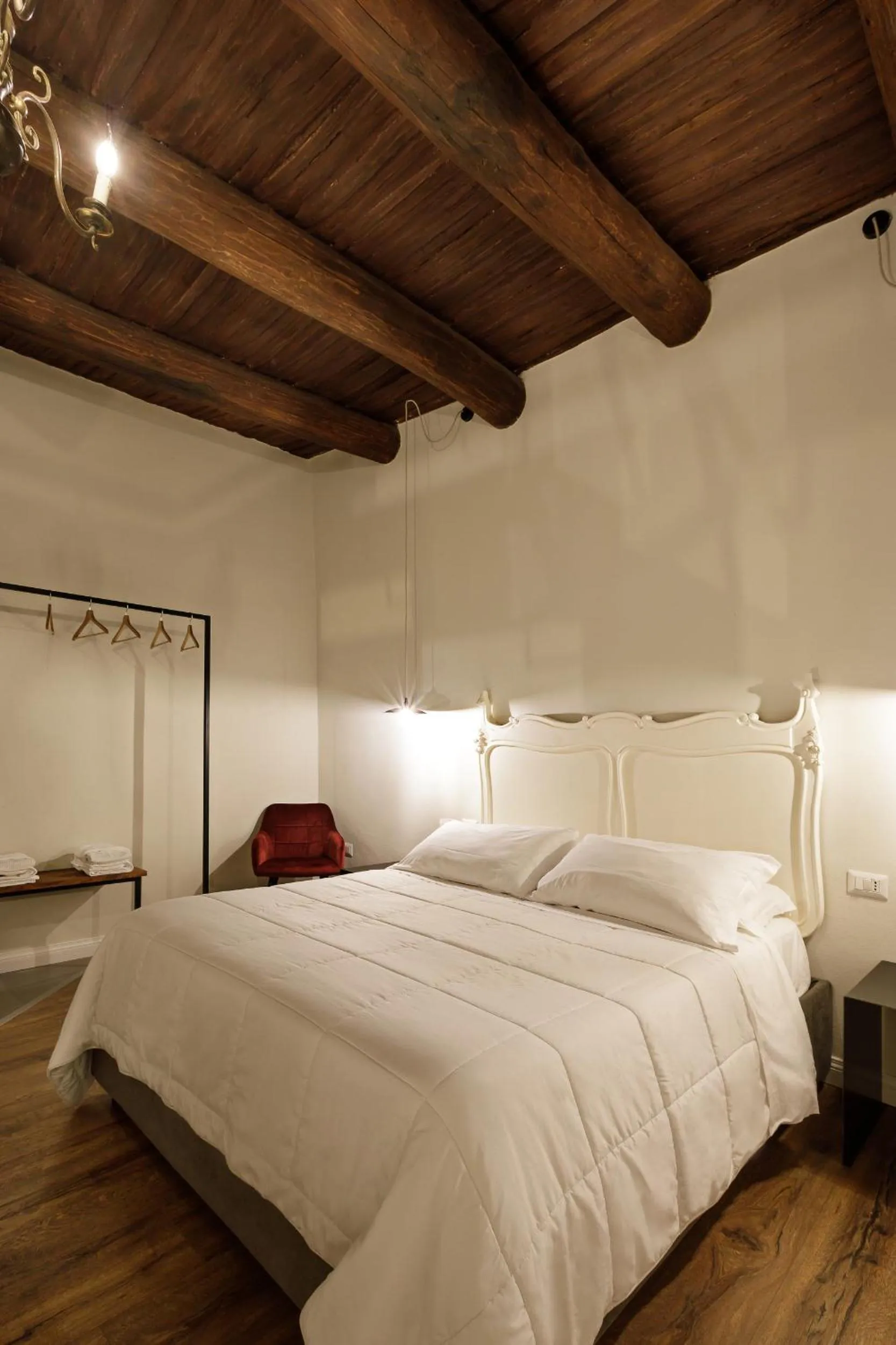 Bedroom, Bed in Palà Suites